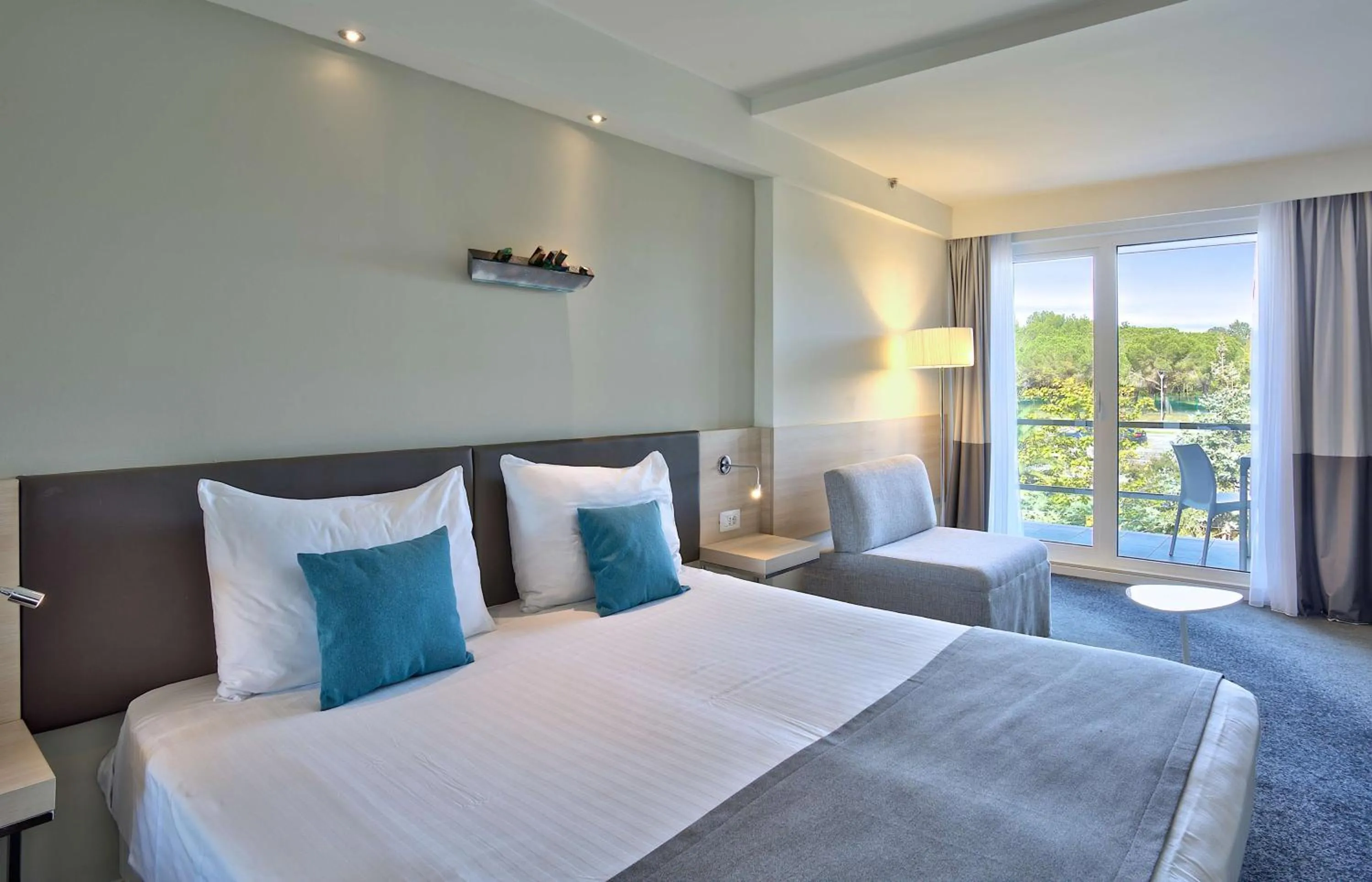 View (from property/room), Bed in Park Plaza Belvedere Medulin