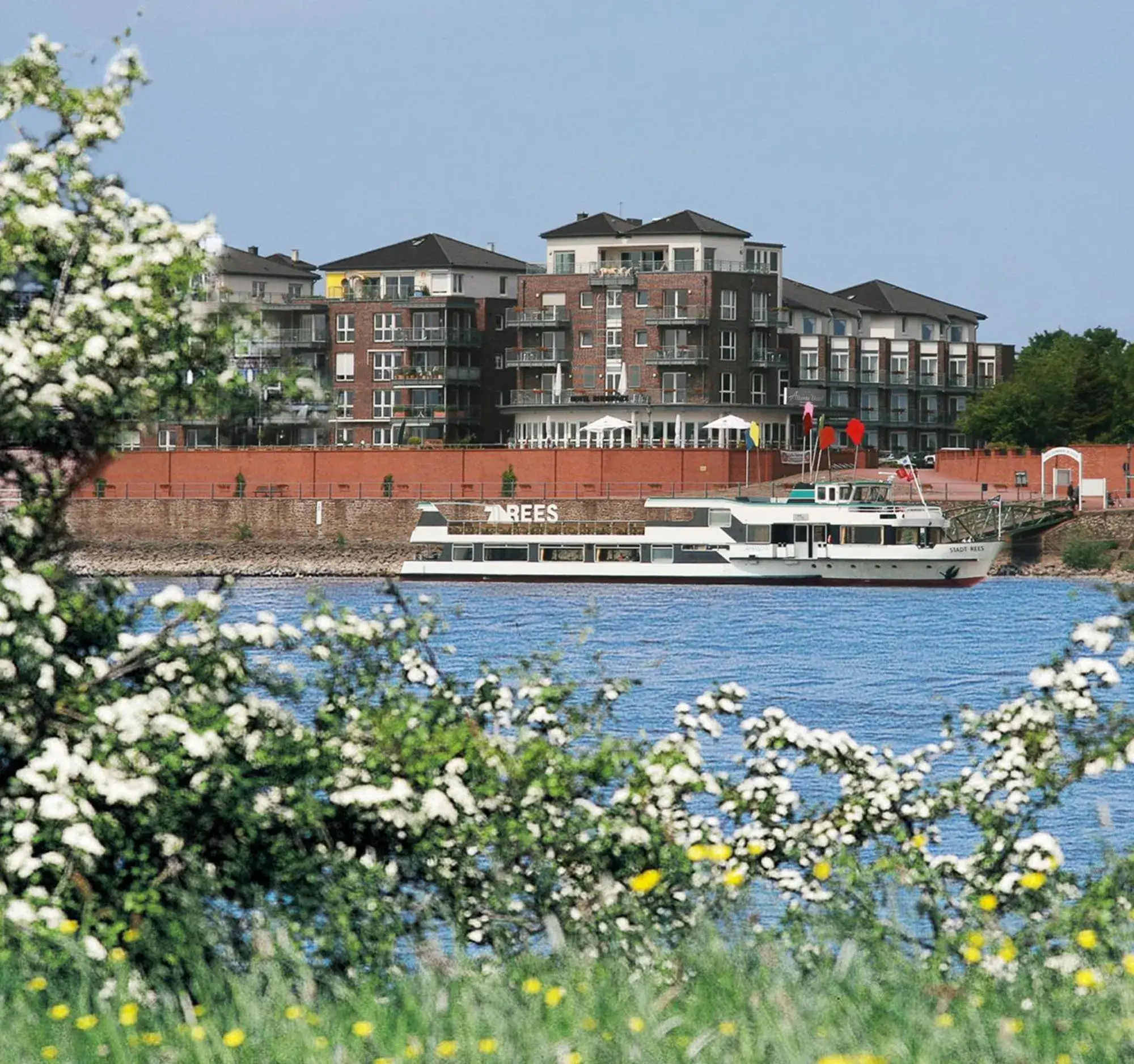 Property Building in Hotel Rheinpark Rees