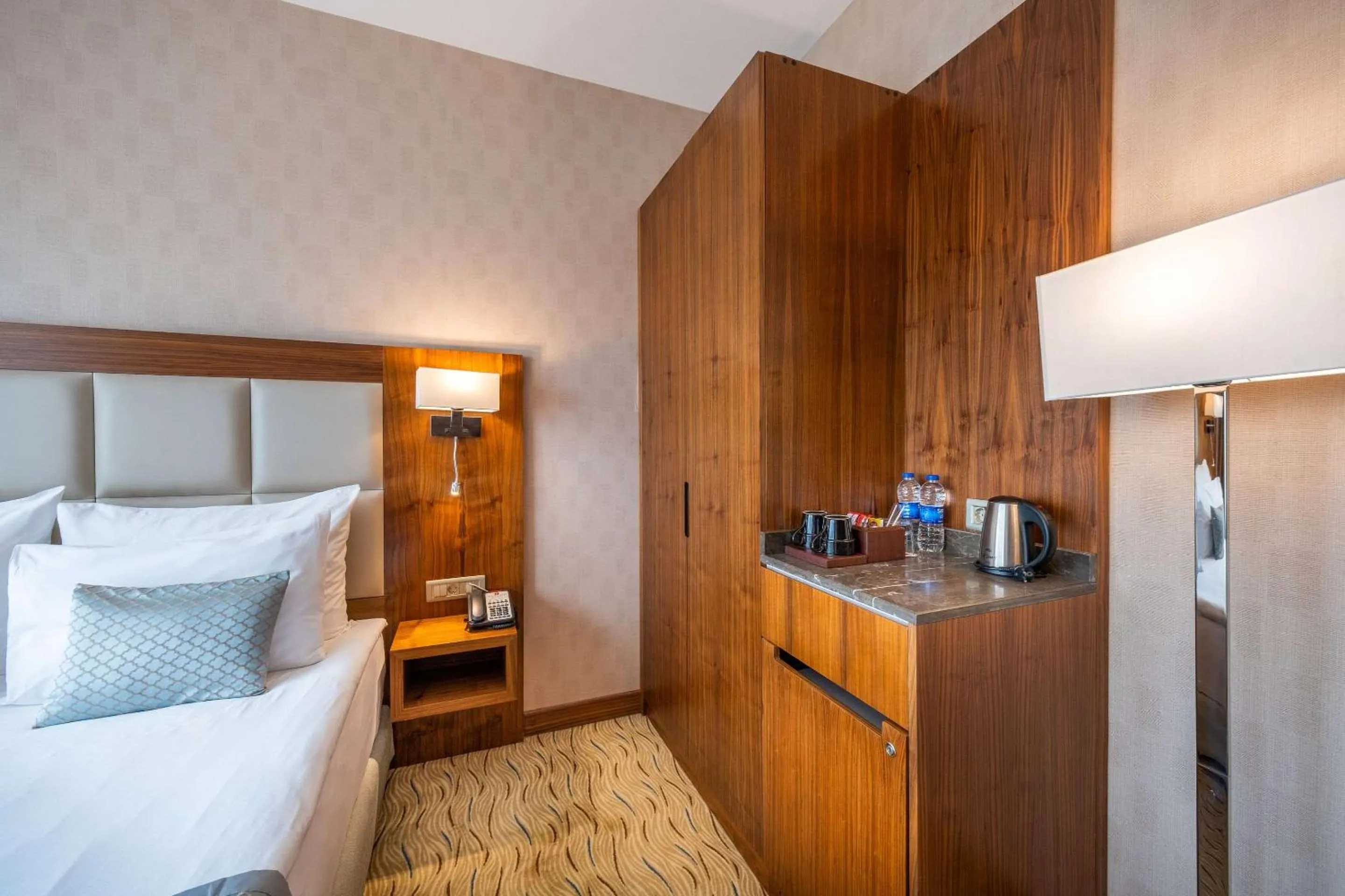 Photo of the whole room, Bed in Clarion Hotel Istanbul Mahmutbey