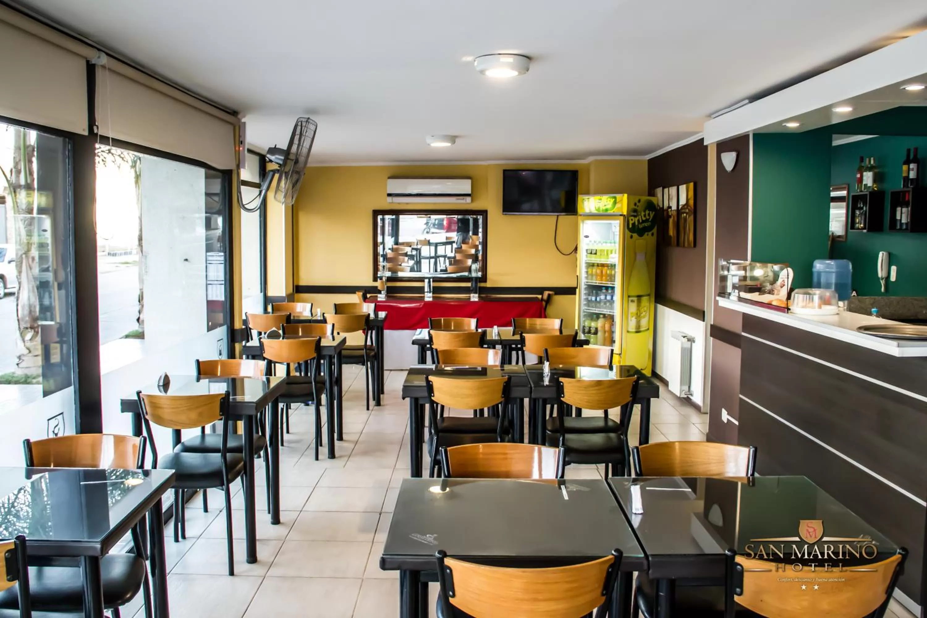 Restaurant/places to eat in Hotel San Marino