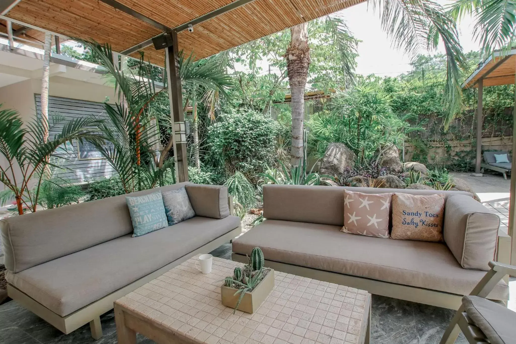 Lounge or bar, Seating Area in Tamarindo Bay Boutique Hotel - Adults Only