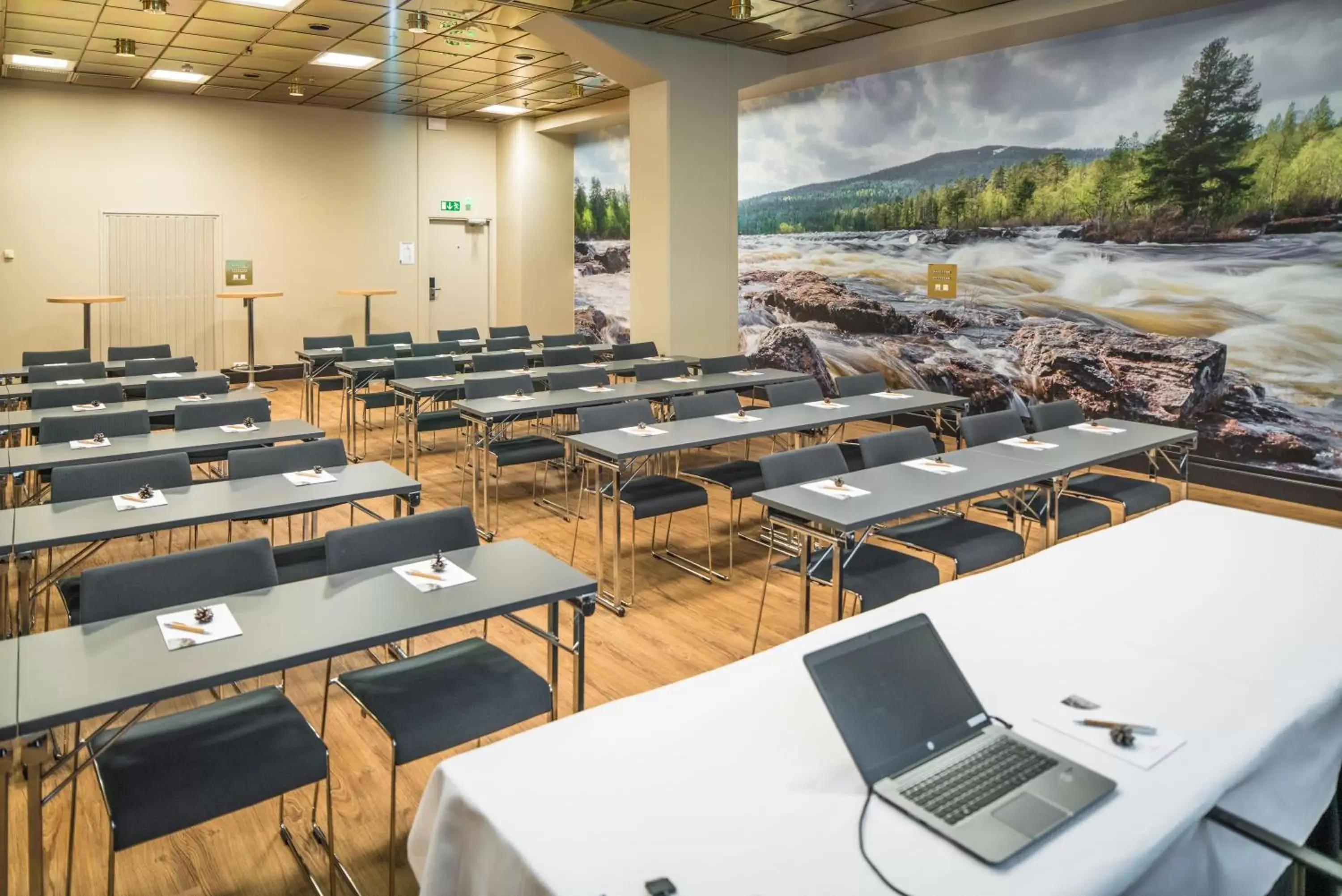 Meeting/conference room in Lapland Hotels Oulu