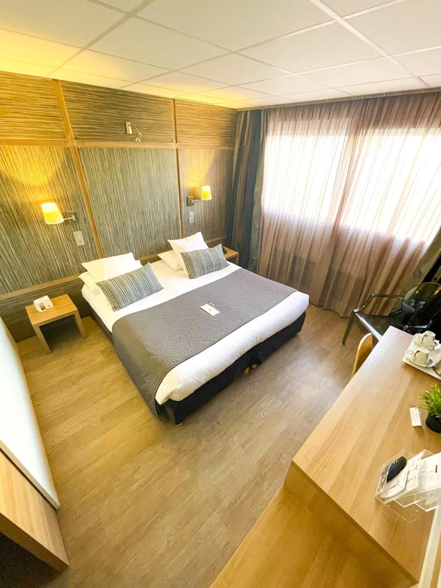 Bed in The Originals Boutique, Hôtel Neptune, Montpellier Sud