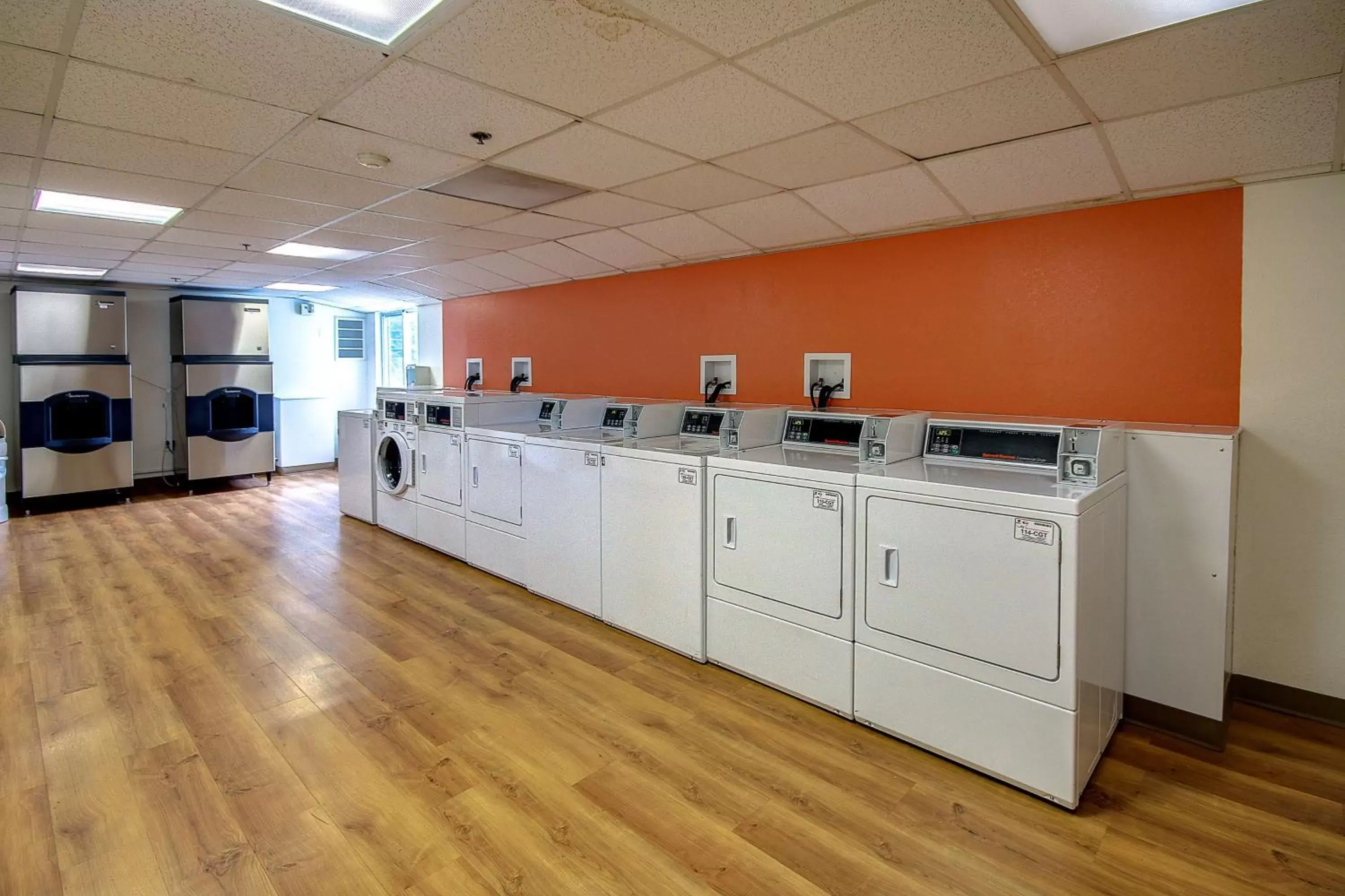 On site, Kitchen/Kitchenette in Motel 6-King Of Prussia, PA - Philadelphia