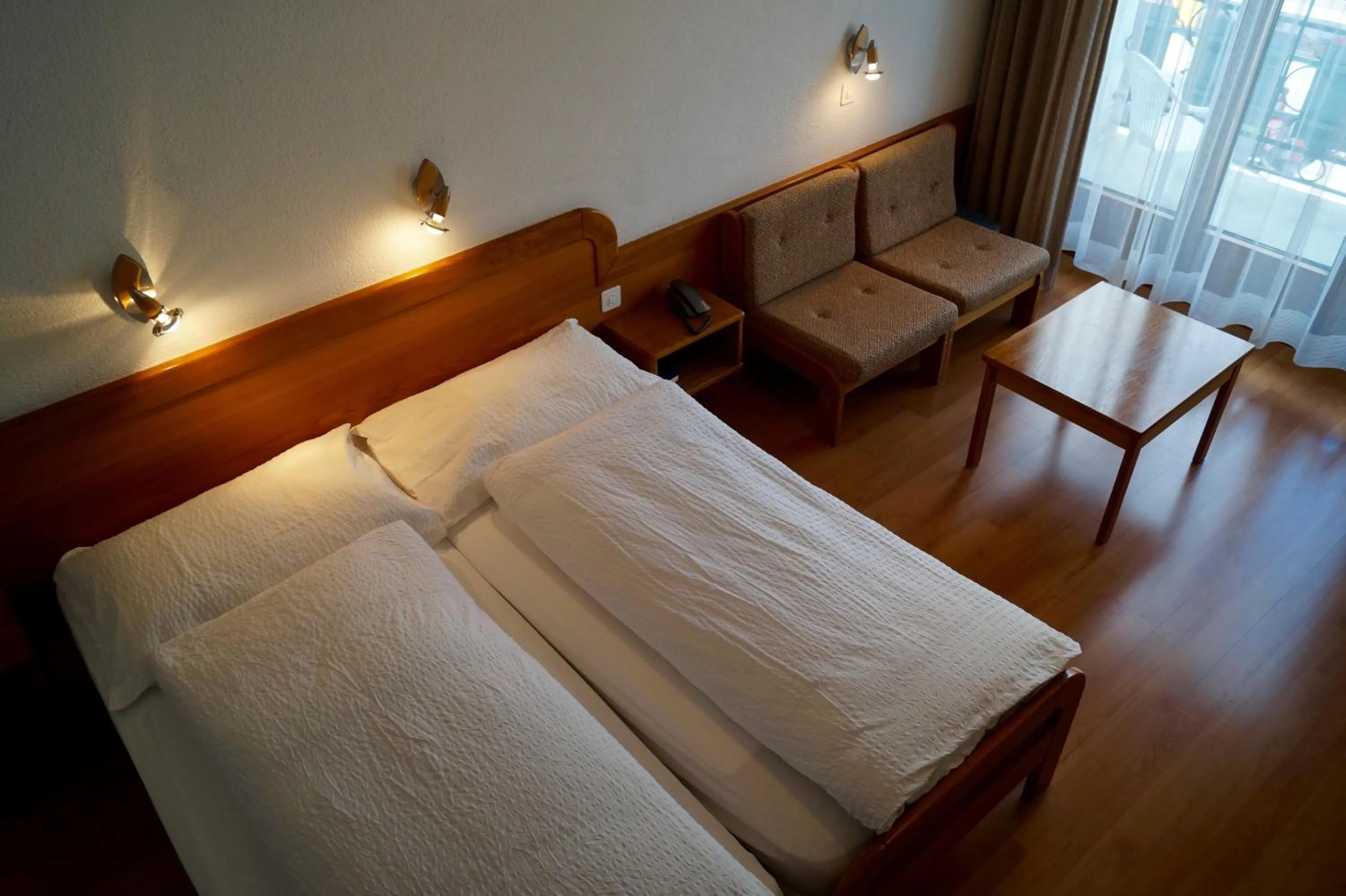 Bed in Hotel Victoria