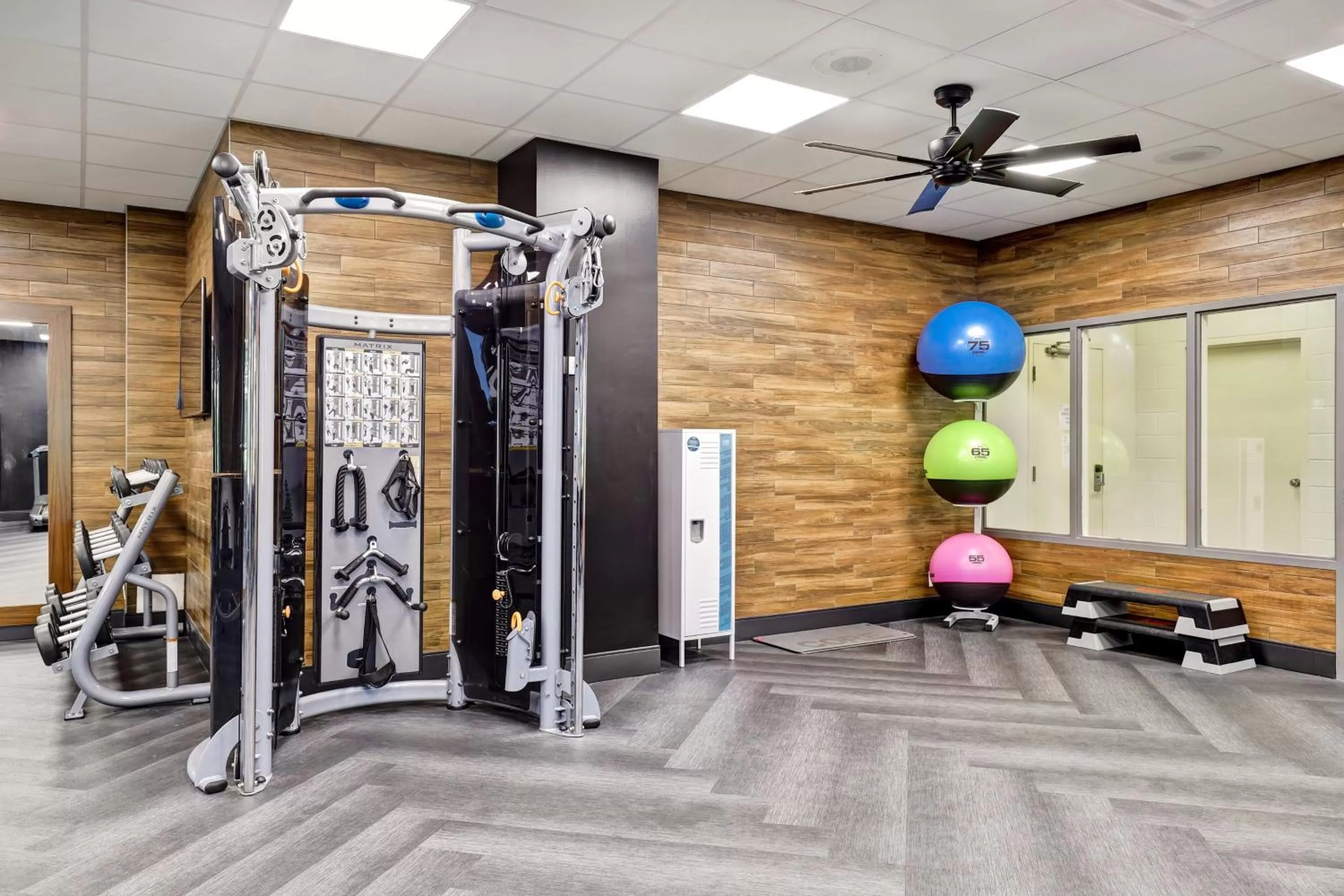 Fitness centre/facilities in Four Points by Sheraton St. Catharines Niagara Suites