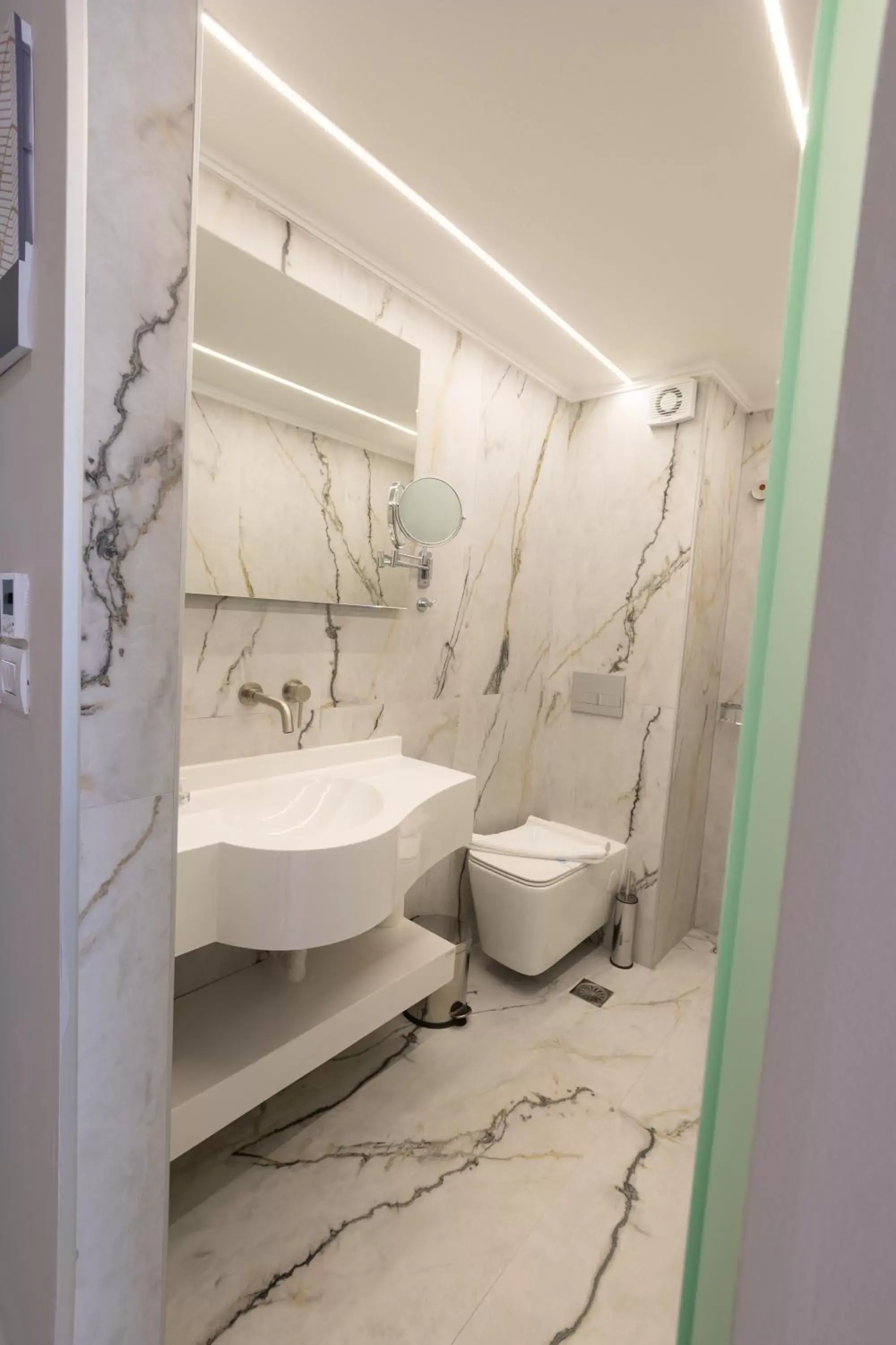 Bathroom in Modern Revival Luxury Hotel