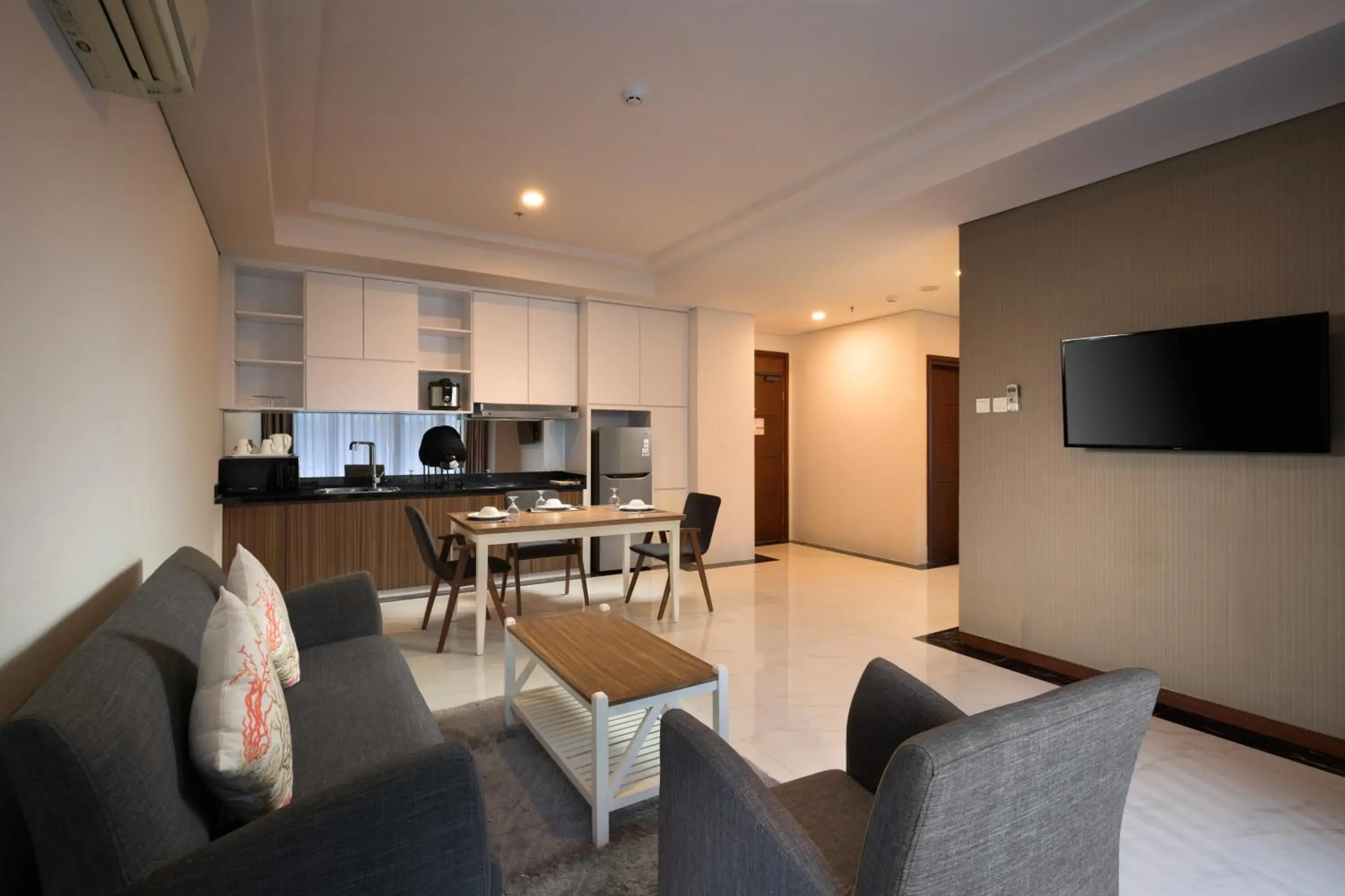 TV and multimedia, Seating Area in Panbil Residence Serviced Apartment