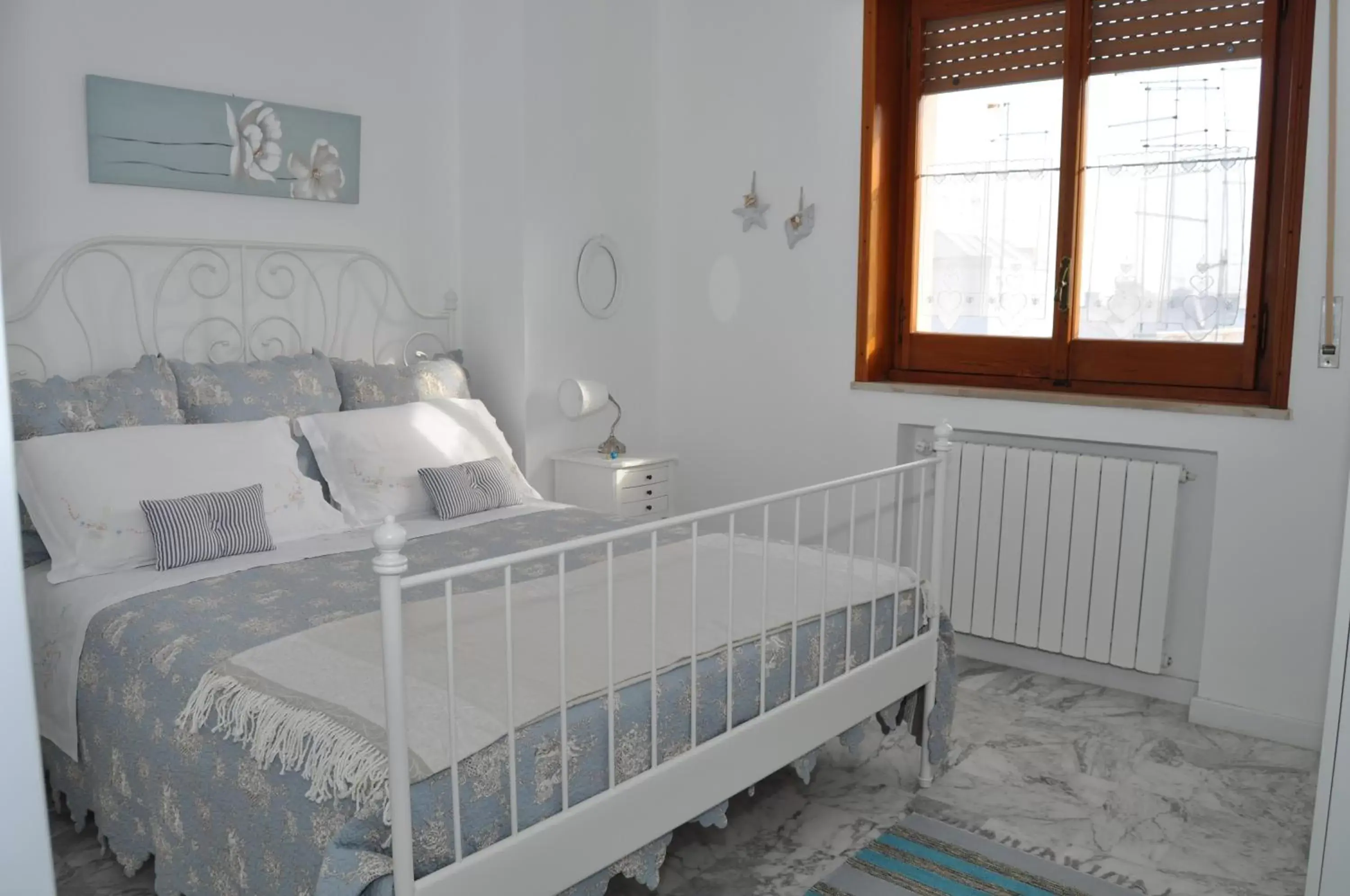 Bedroom, Bed in I Citri