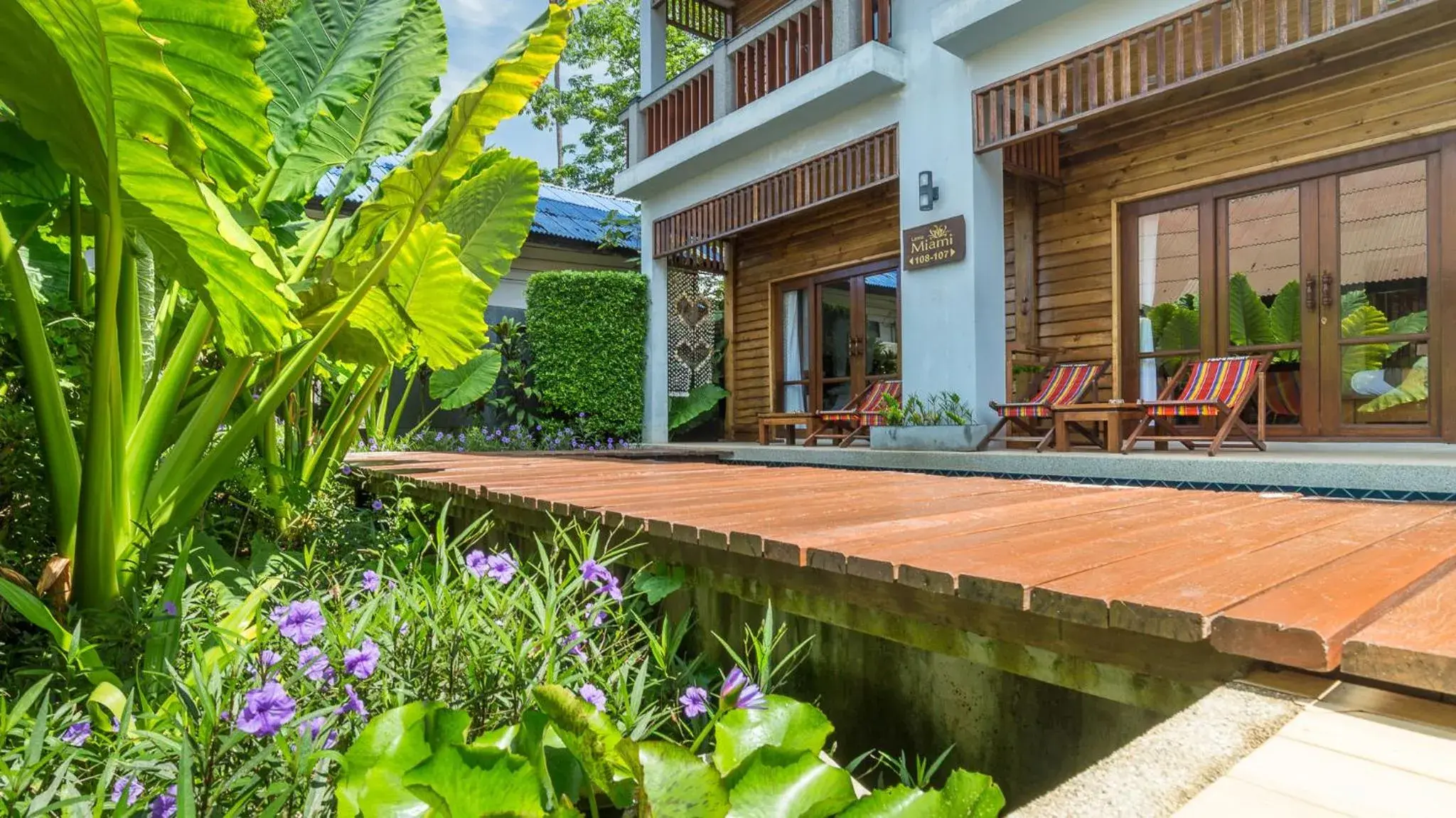 Garden in Lanta Miami Resort - SHA Extra Plus