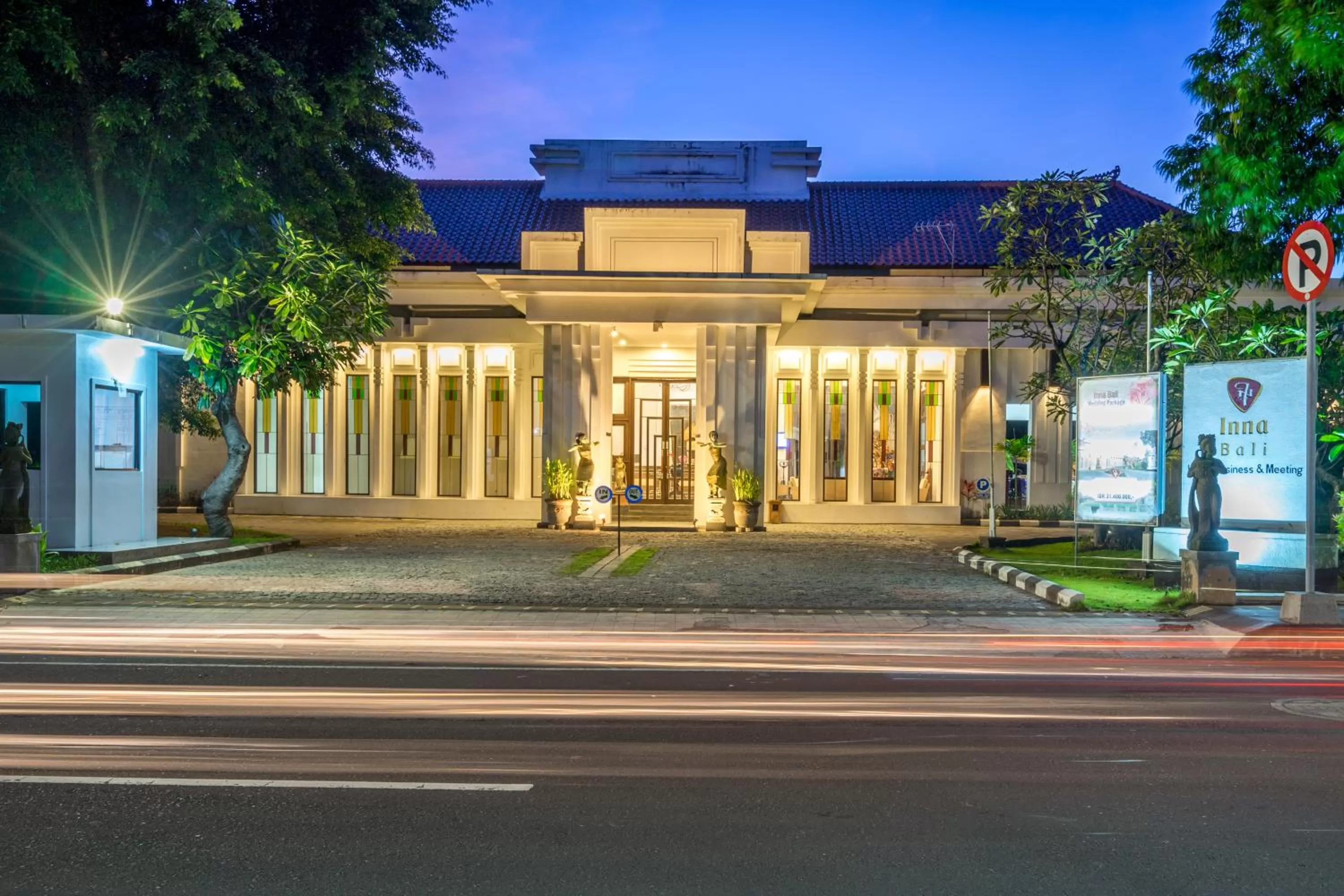 Facade/entrance in Inna Bali Heritage Hotel