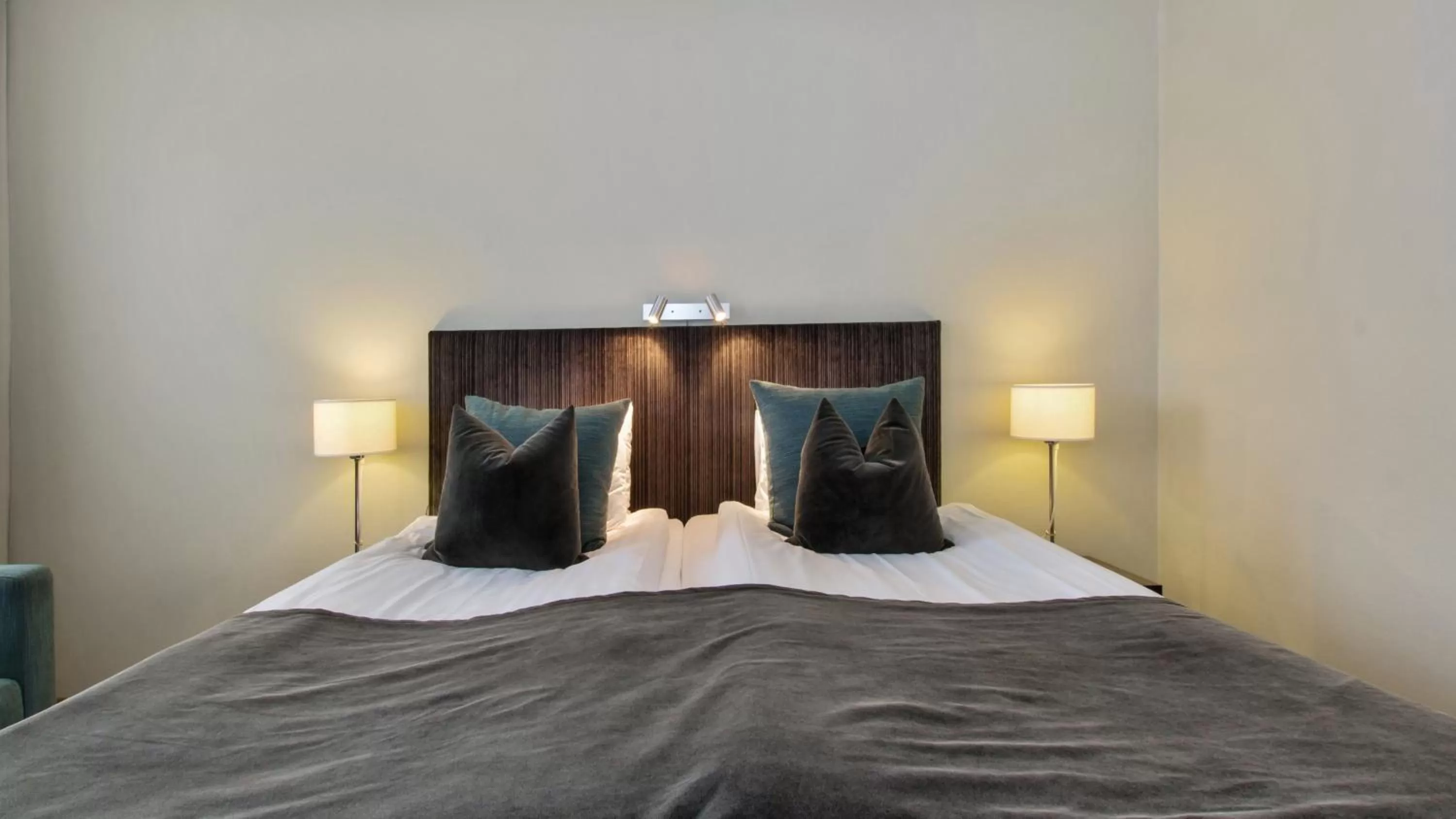 Bed in Best Western Plus Grand Hotel Elektra