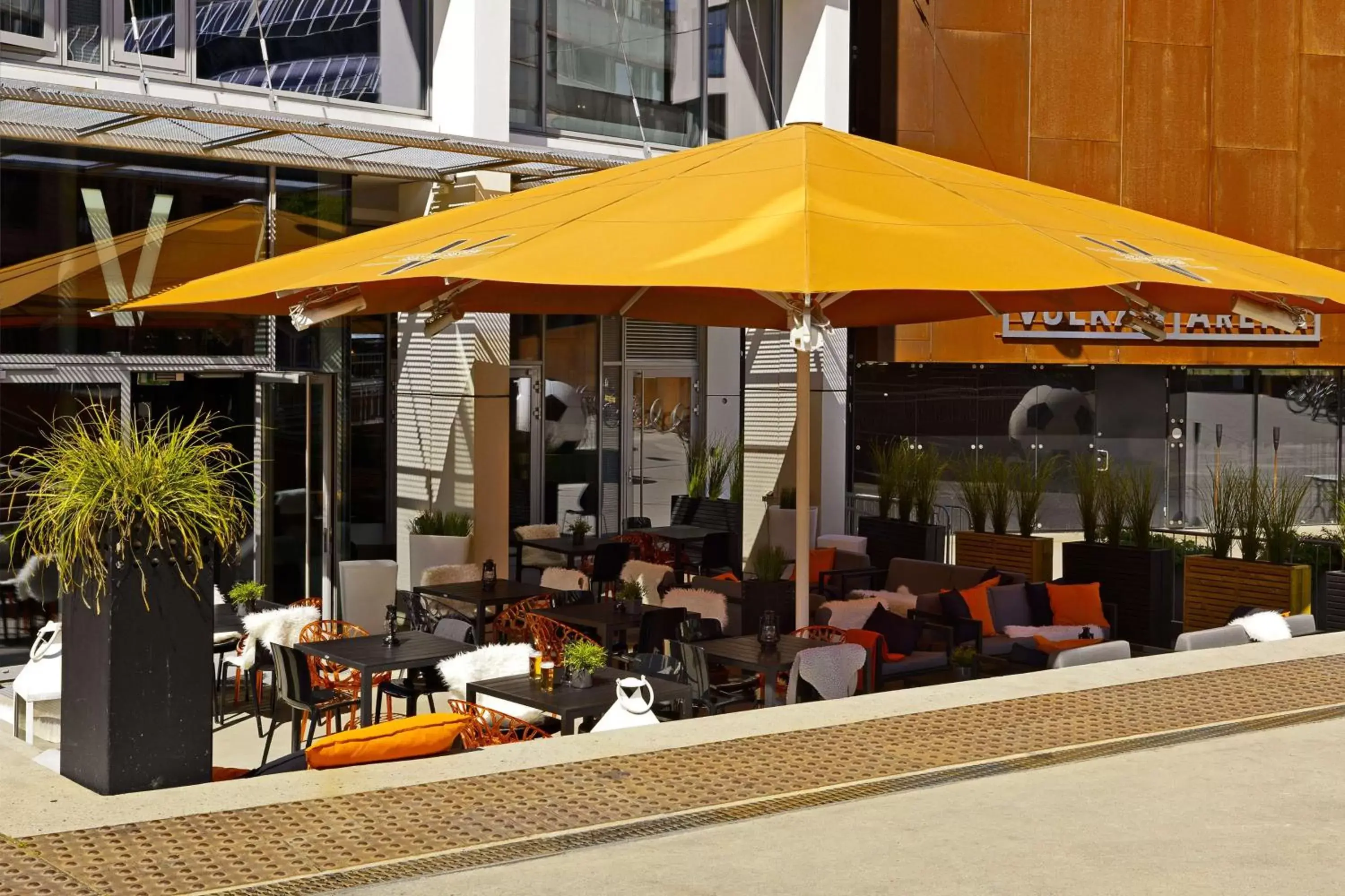 Patio, Restaurant/Places to Eat in Scandic Vulkan