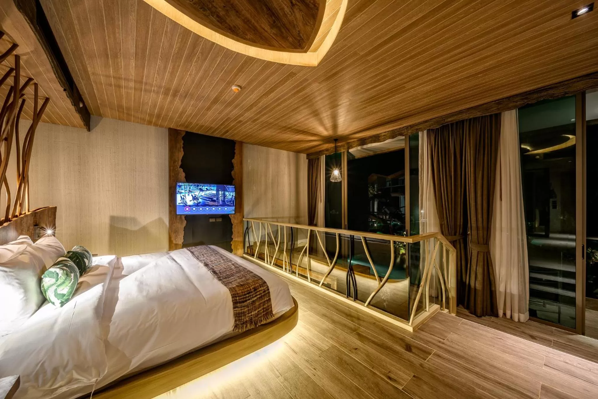 Bed in Kalima Resort and Villas Khao Lak