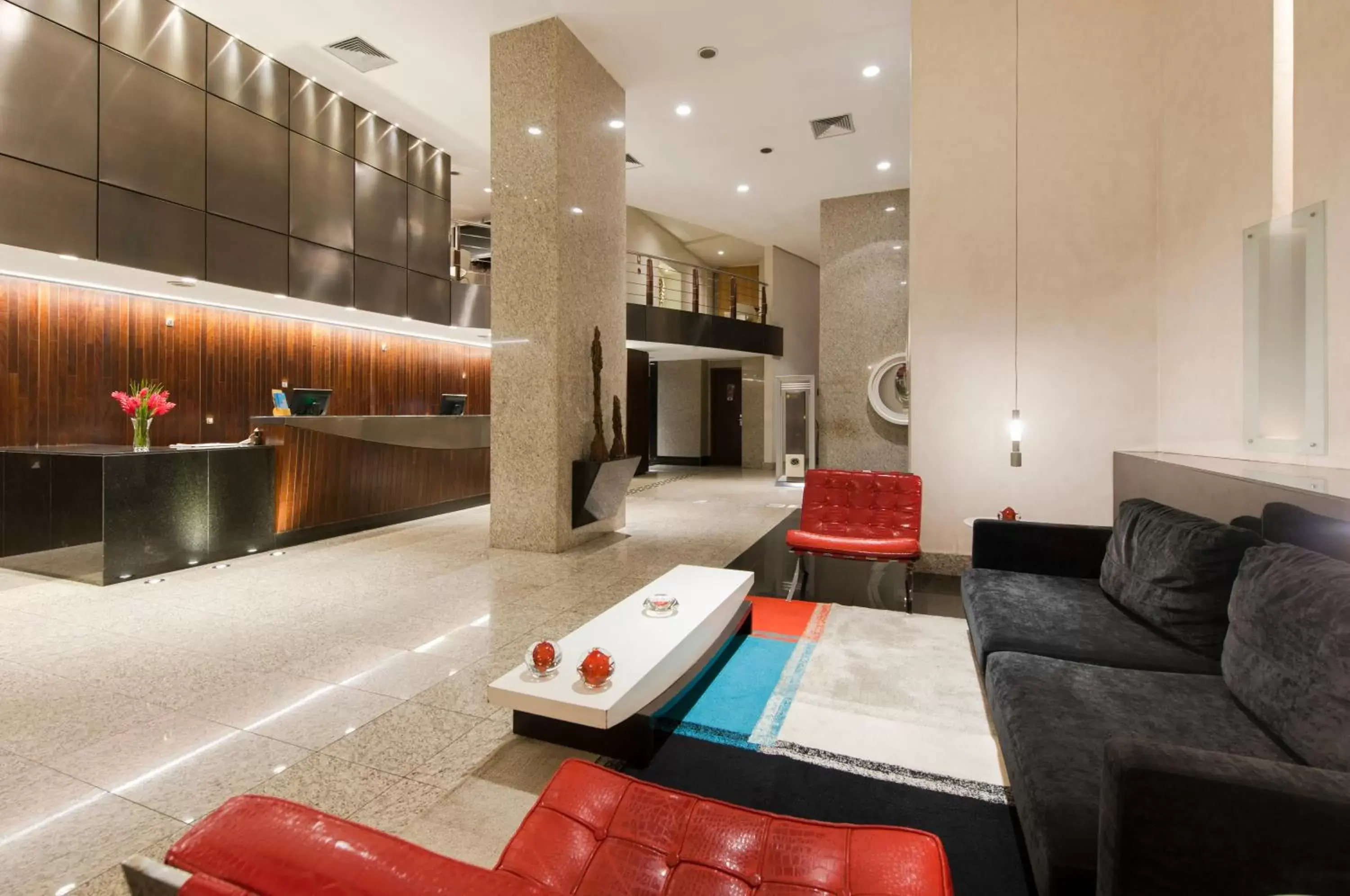 Facade/entrance, Lobby/Reception in Comfort Suites Brasília