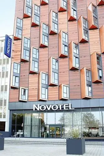 Property Building in Novotel London Wembley
