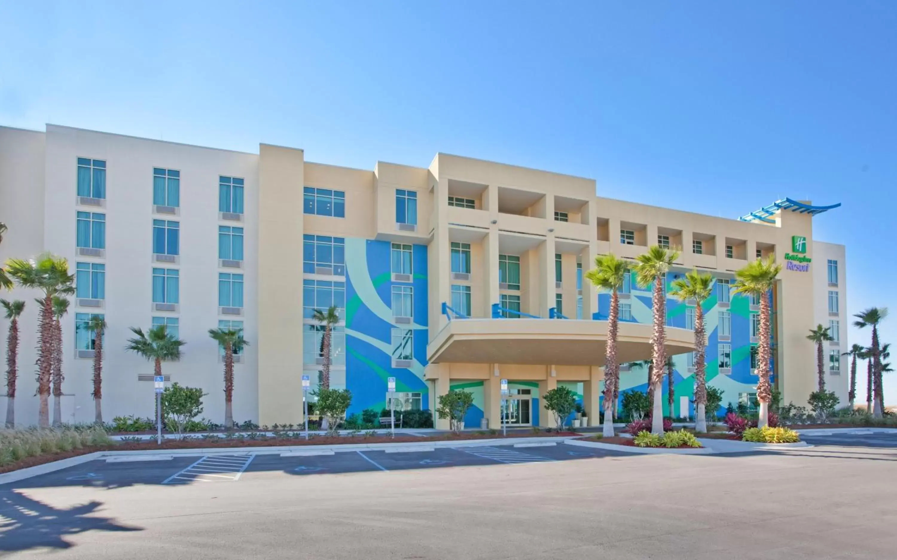 Property Building in Holiday Inn Resort Fort Walton Beach, an IHG Hotel