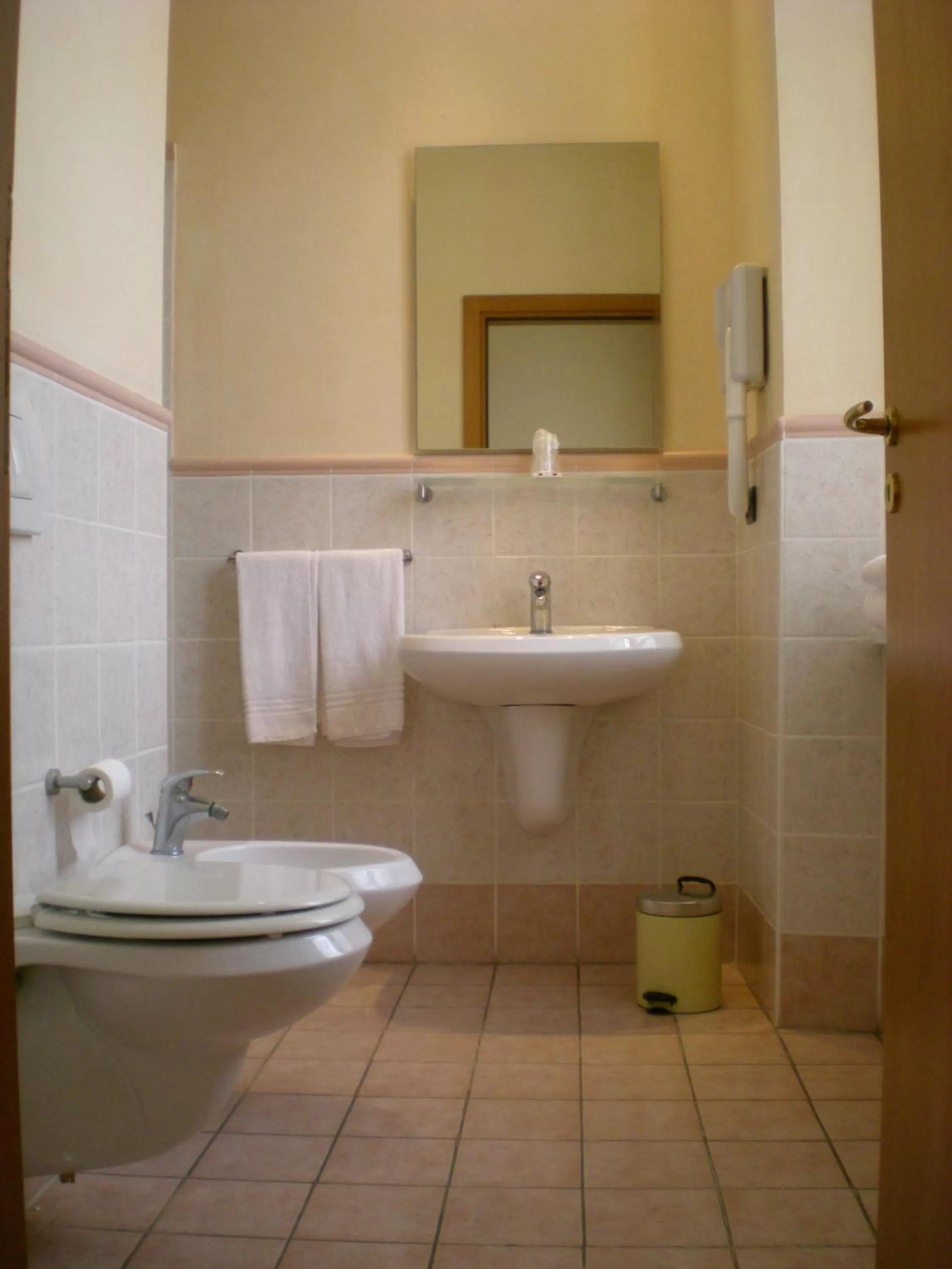 Shower in Albergo San Lorenzo