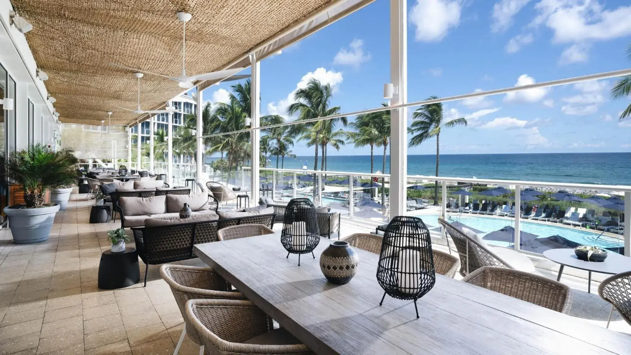 Lounge or bar, Restaurant/Places to Eat in Beach Club at The Boca Raton