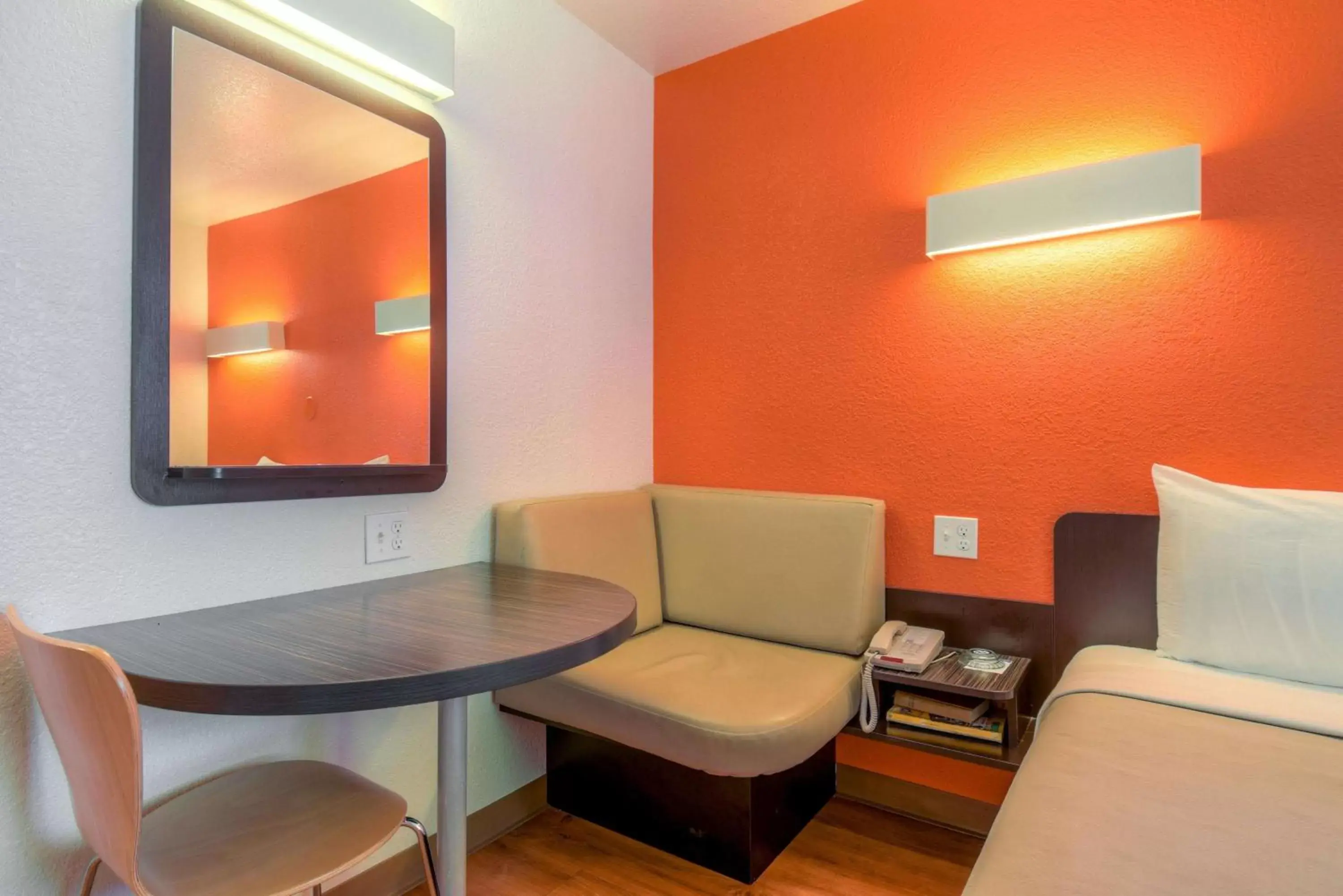 Seating area, Lounge/Bar in Motel 6-Chula Vista, CA - San Diego