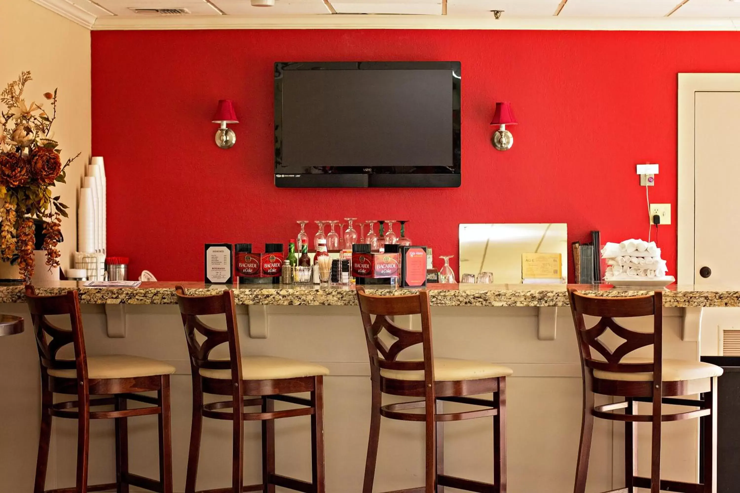 Restaurant/places to eat in Ramada by Wyndham New Iberia Restaurant/places to eat in Ramada by Wyndham New Iberia