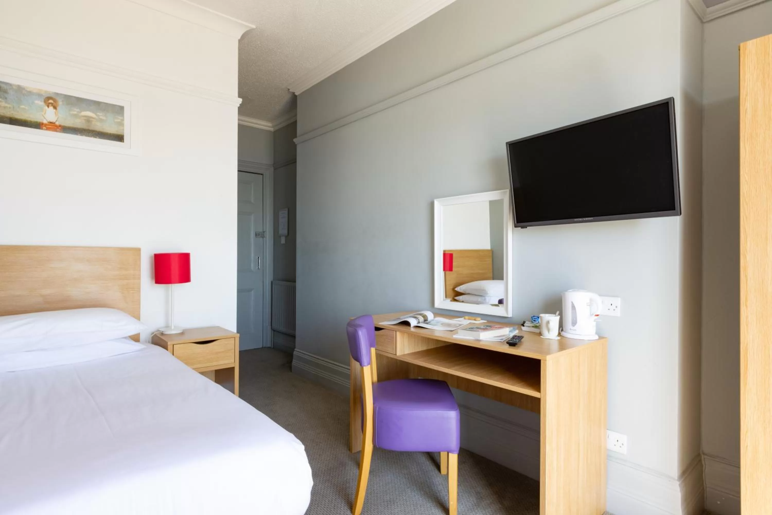 Photo of the whole room, Bed in The Royal Hotel Weymouth