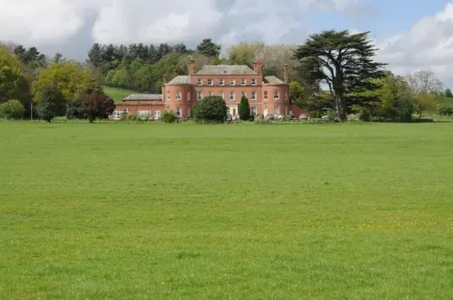 Property Building in Longworth Hall Hotel