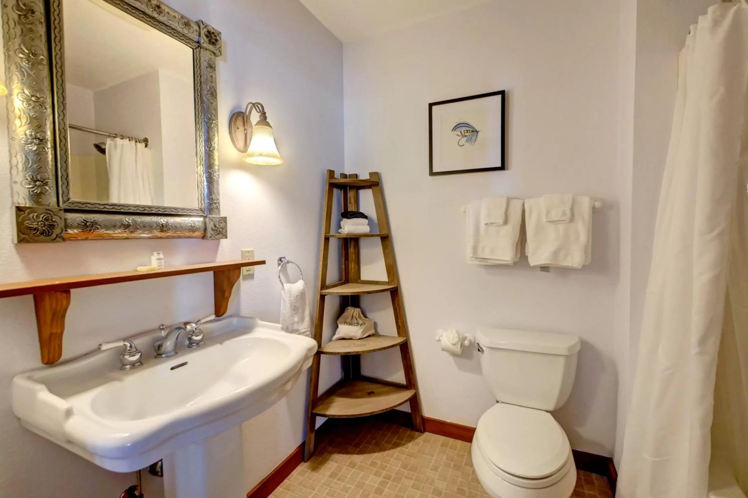 Shower in Casia Lodge and Ranch