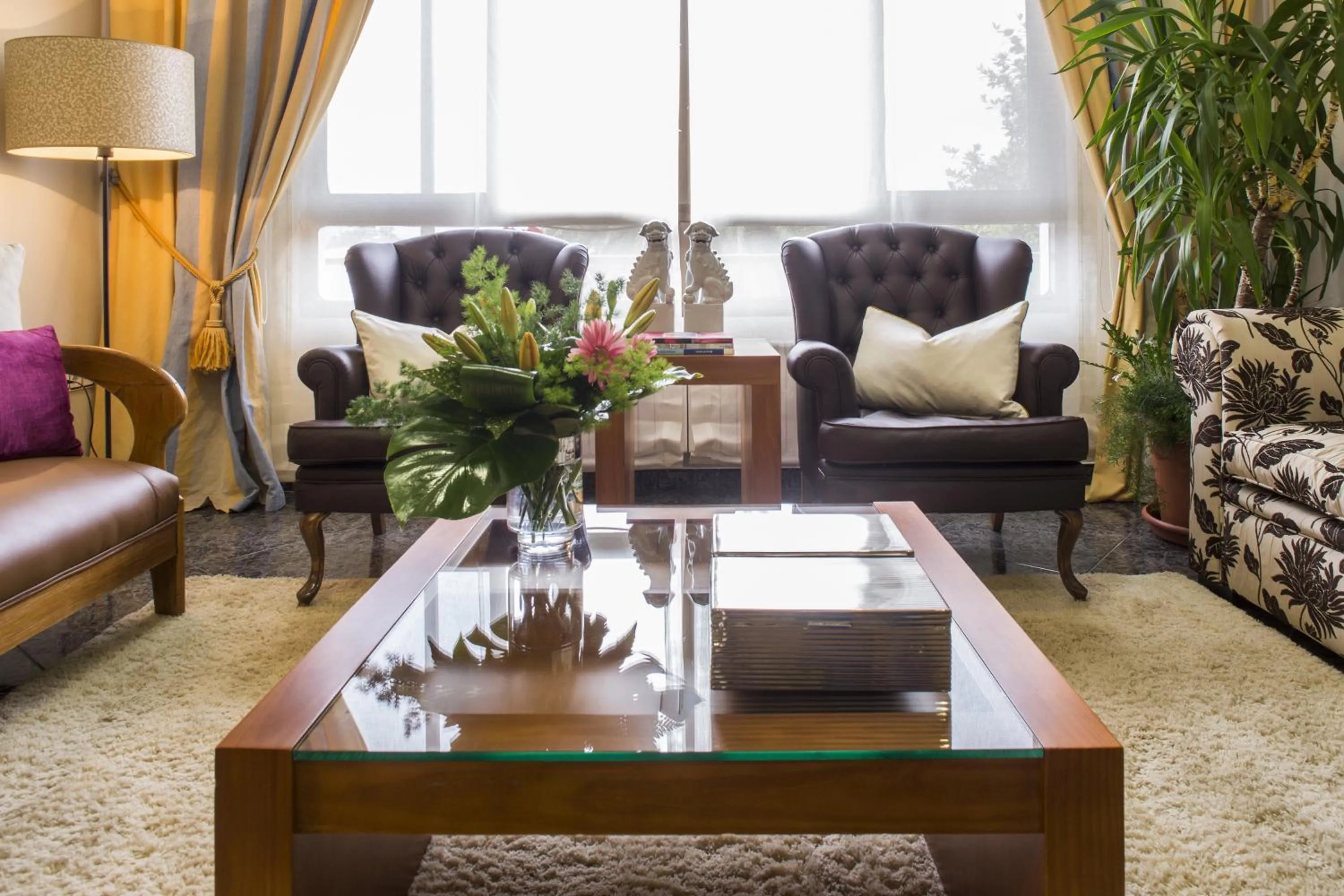 Communal lounge/ TV room in Nuevo Astur Spa