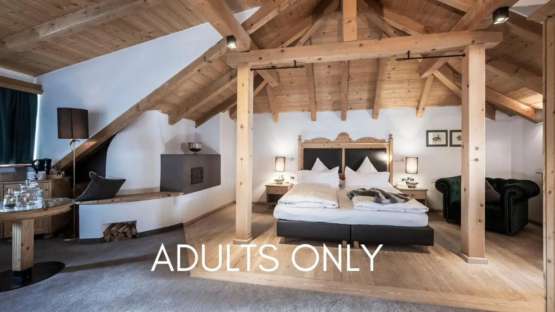 Property building in Hotel Acadia - Adults Mountain Home