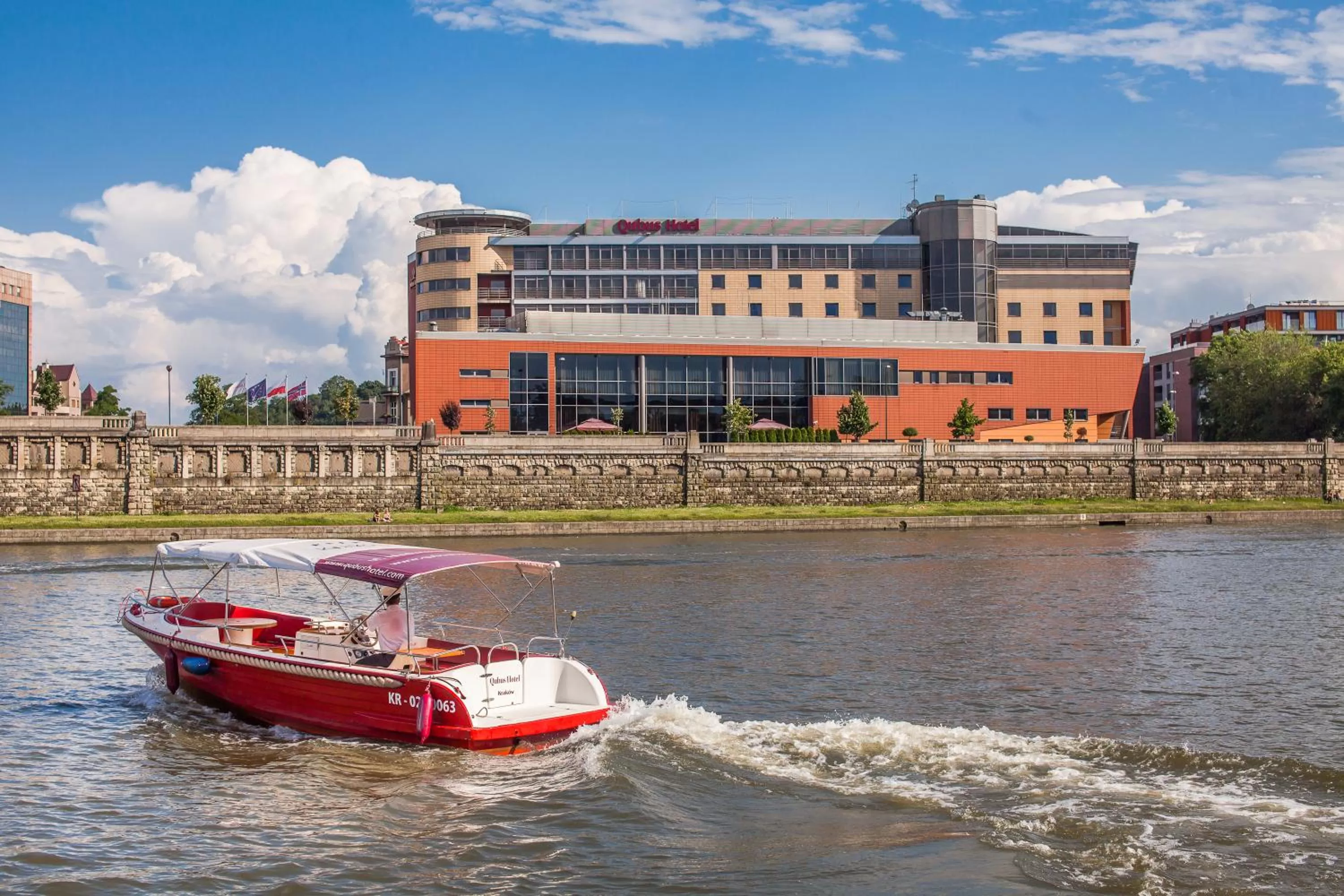 Property building in Qubus Hotel Kraków