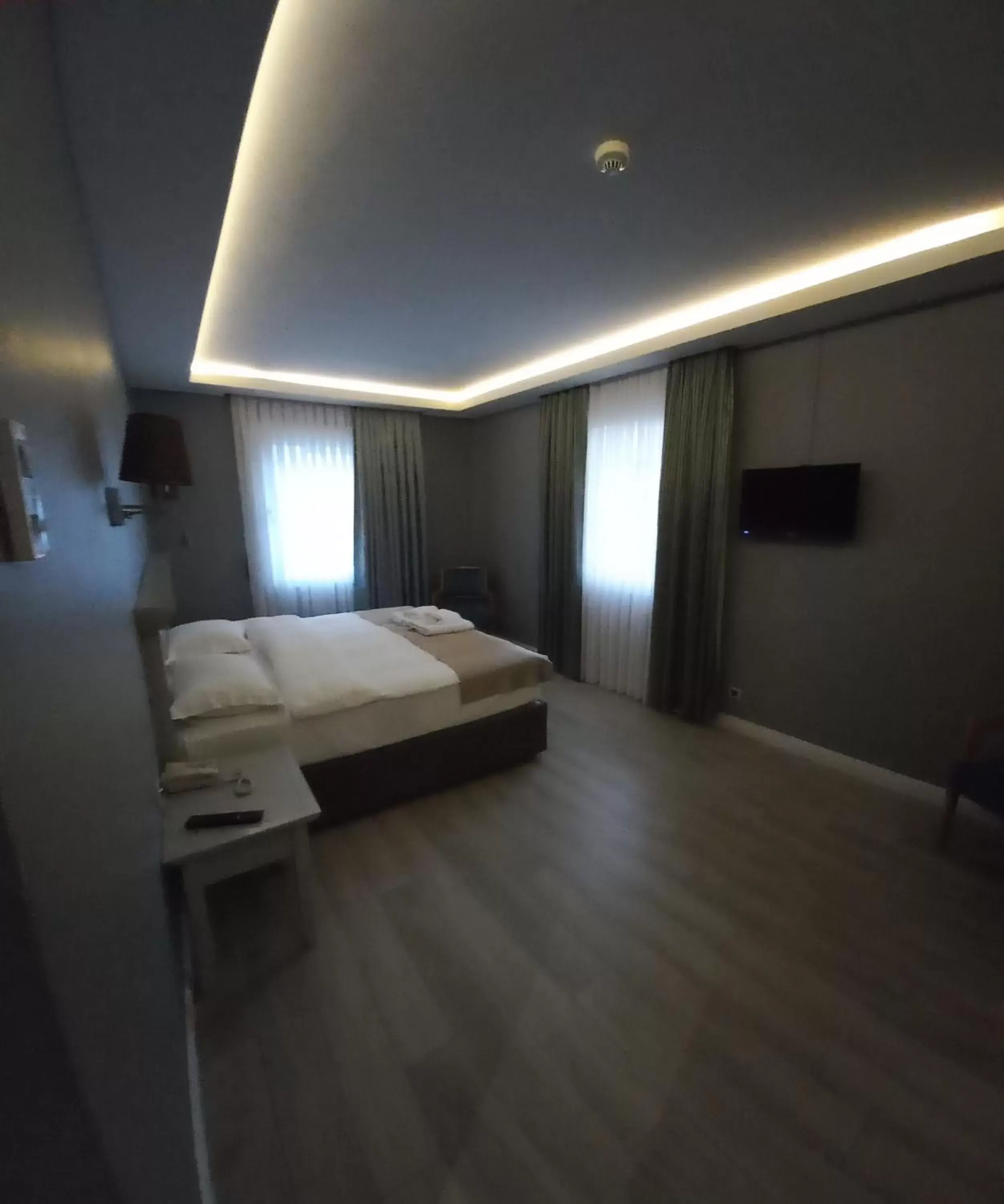 Massage, Bed in Semsan Hotel