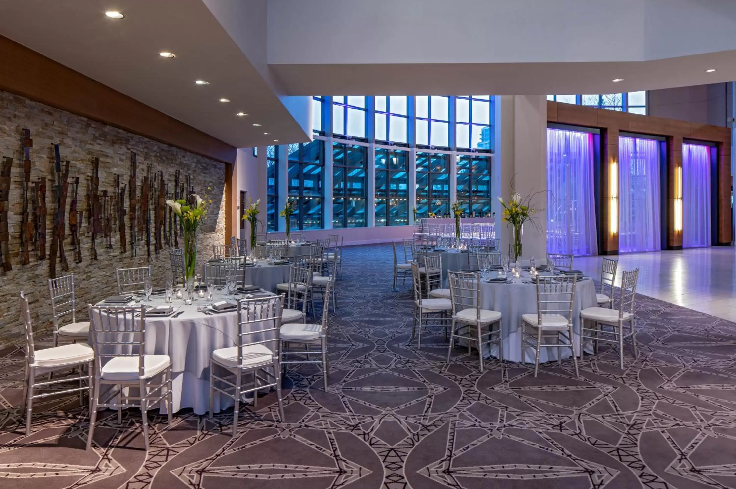 Meeting/conference room, Restaurant/Places to Eat in Hyatt Regency Denver Tech Center