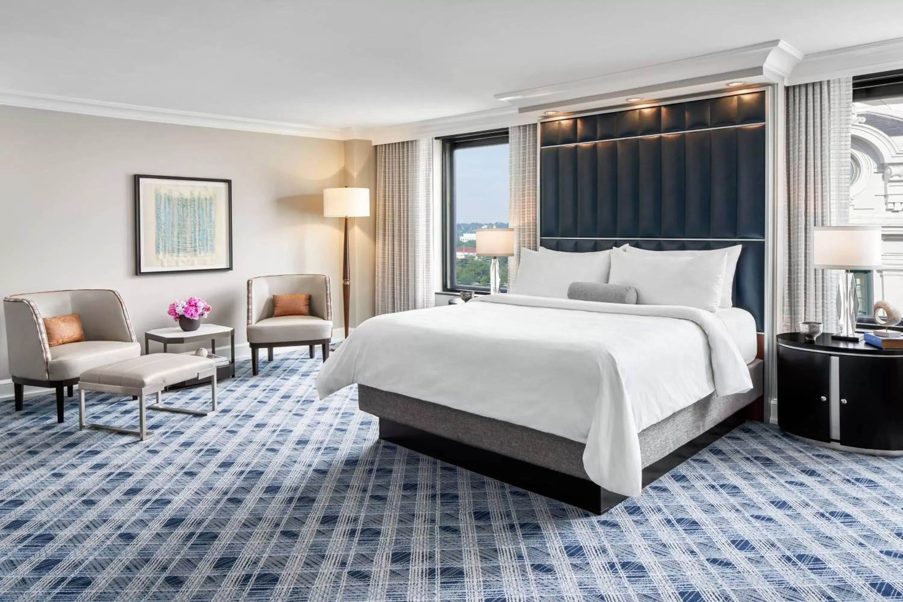Bedroom, Bed in JW Marriott Washington, DC