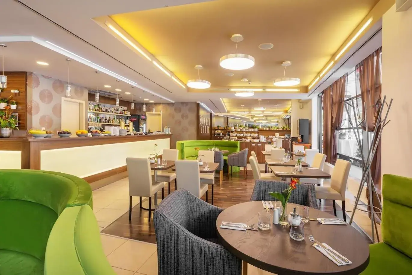 Restaurant/Places to Eat in Iris Hotel Eden - Czech Leading Hotels