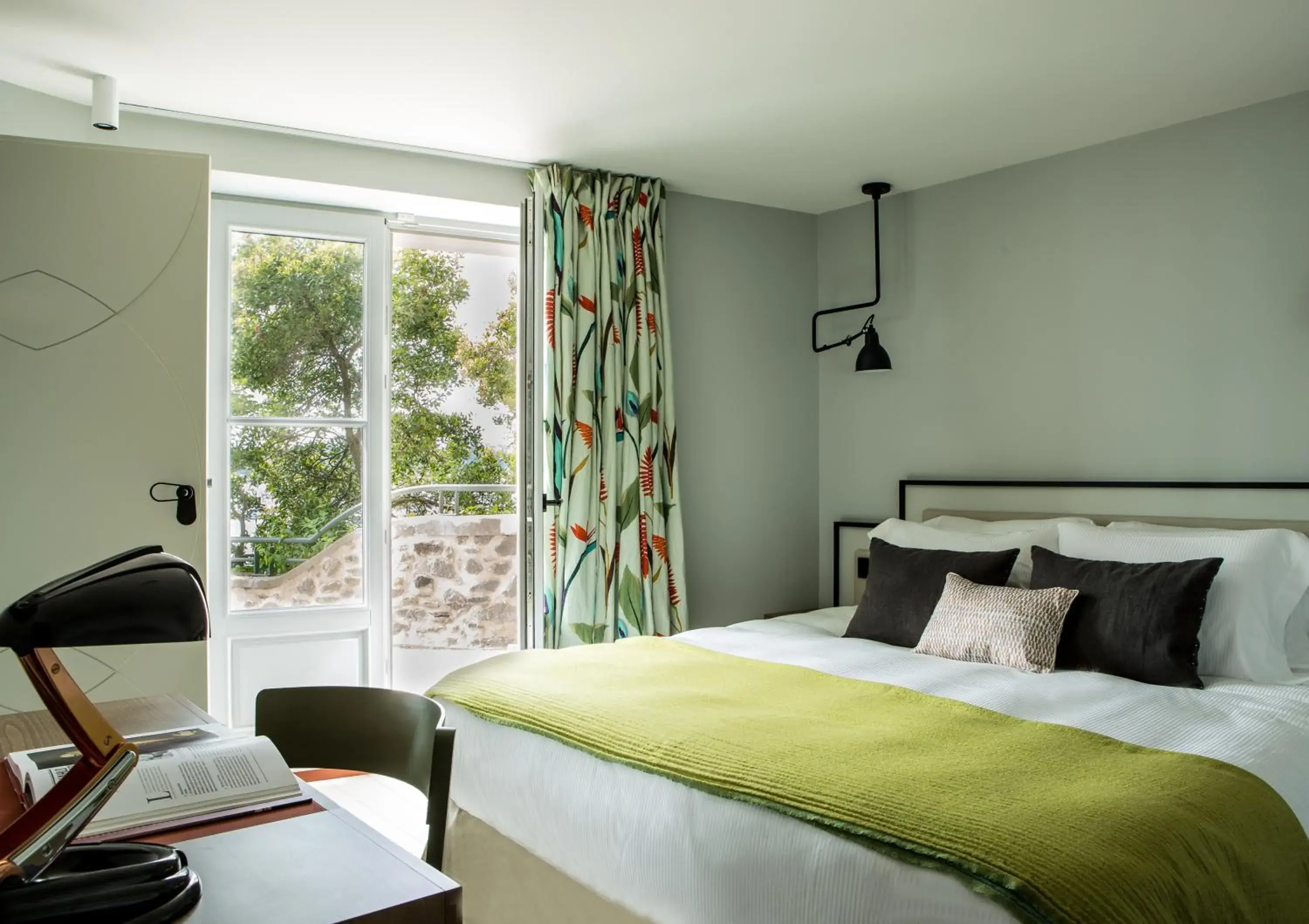 Deluxe Double Room with Balcony and Sea View in Castelbrac Hotel & Spa