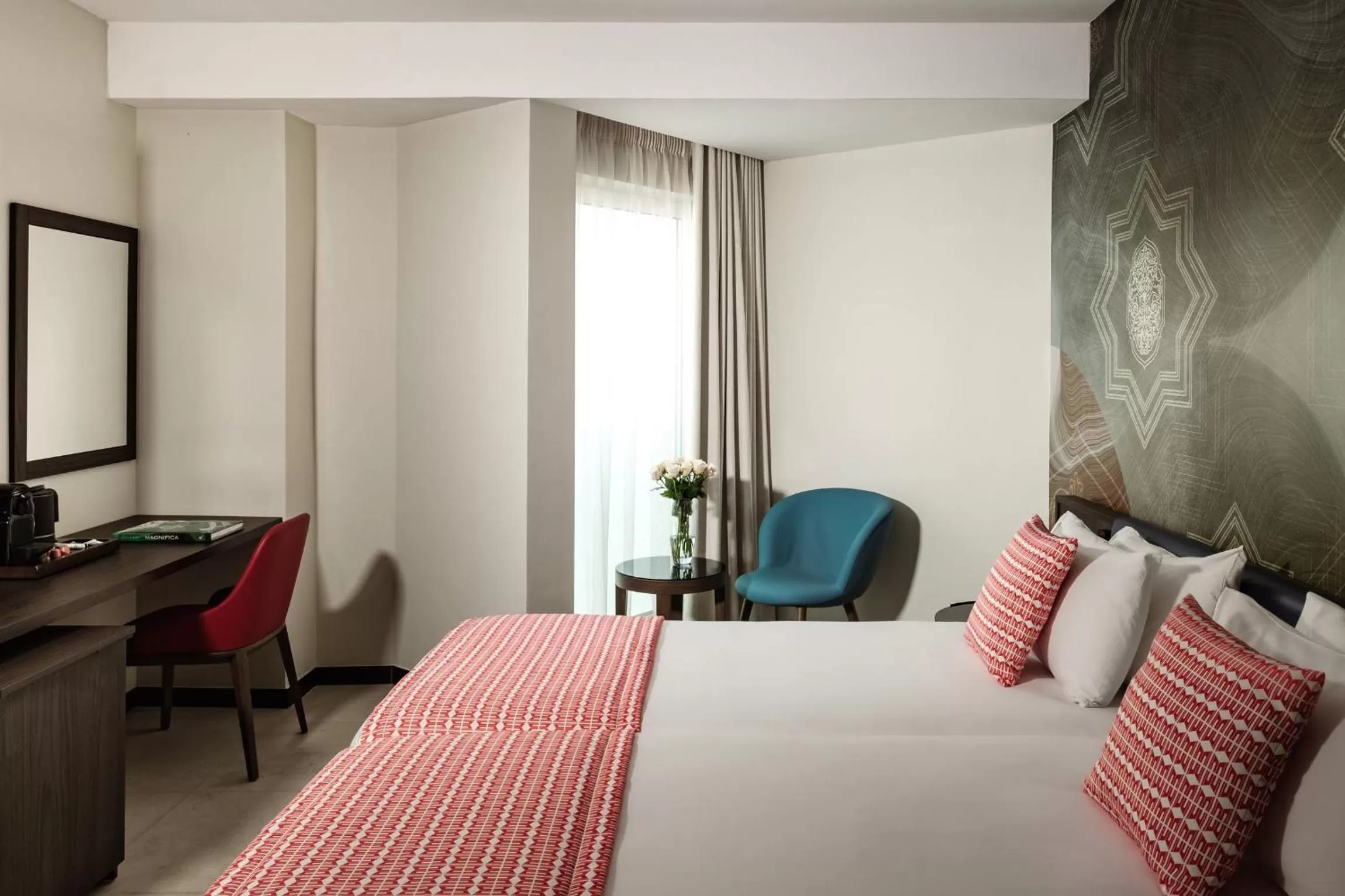 Seating area, Bed in Melior Boutique Hotel