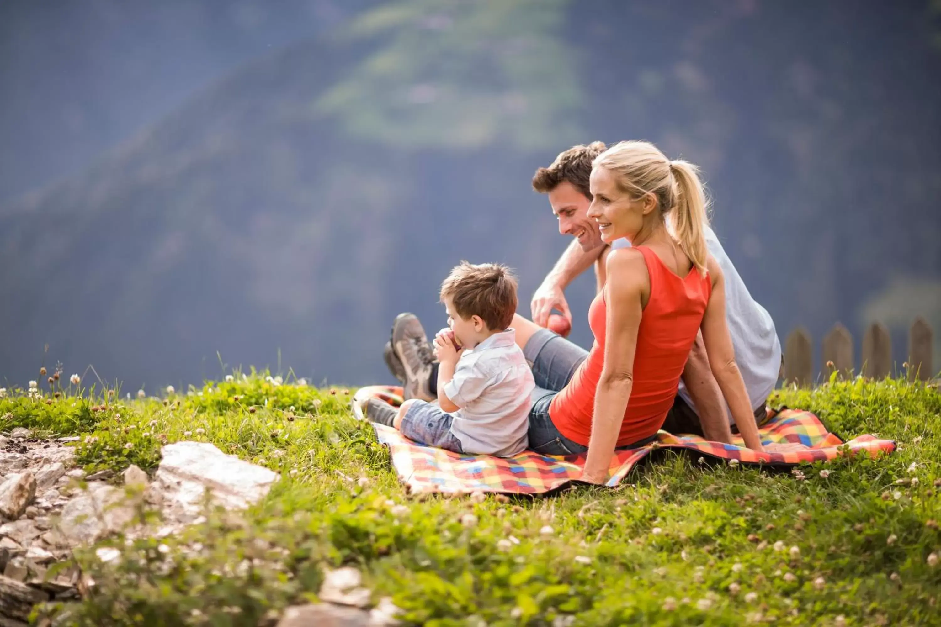 Family in Hotel Schwefelbad (Schenna Resort)