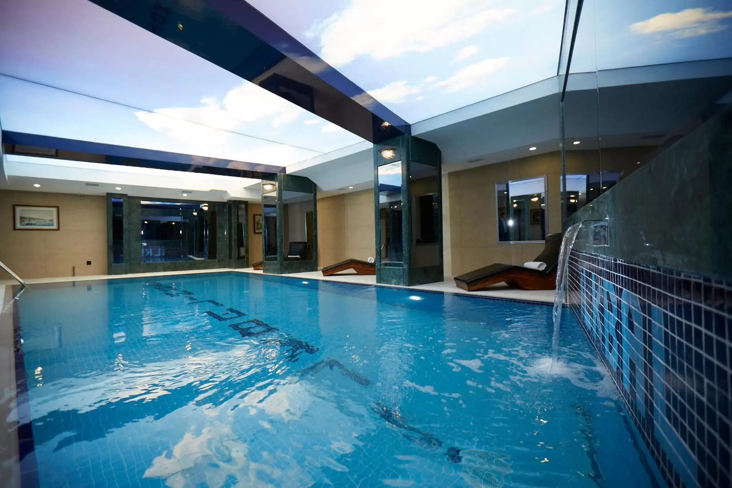 Activities, Swimming Pool in Ilkbal Deluxe Hotel &Spa Istanbul