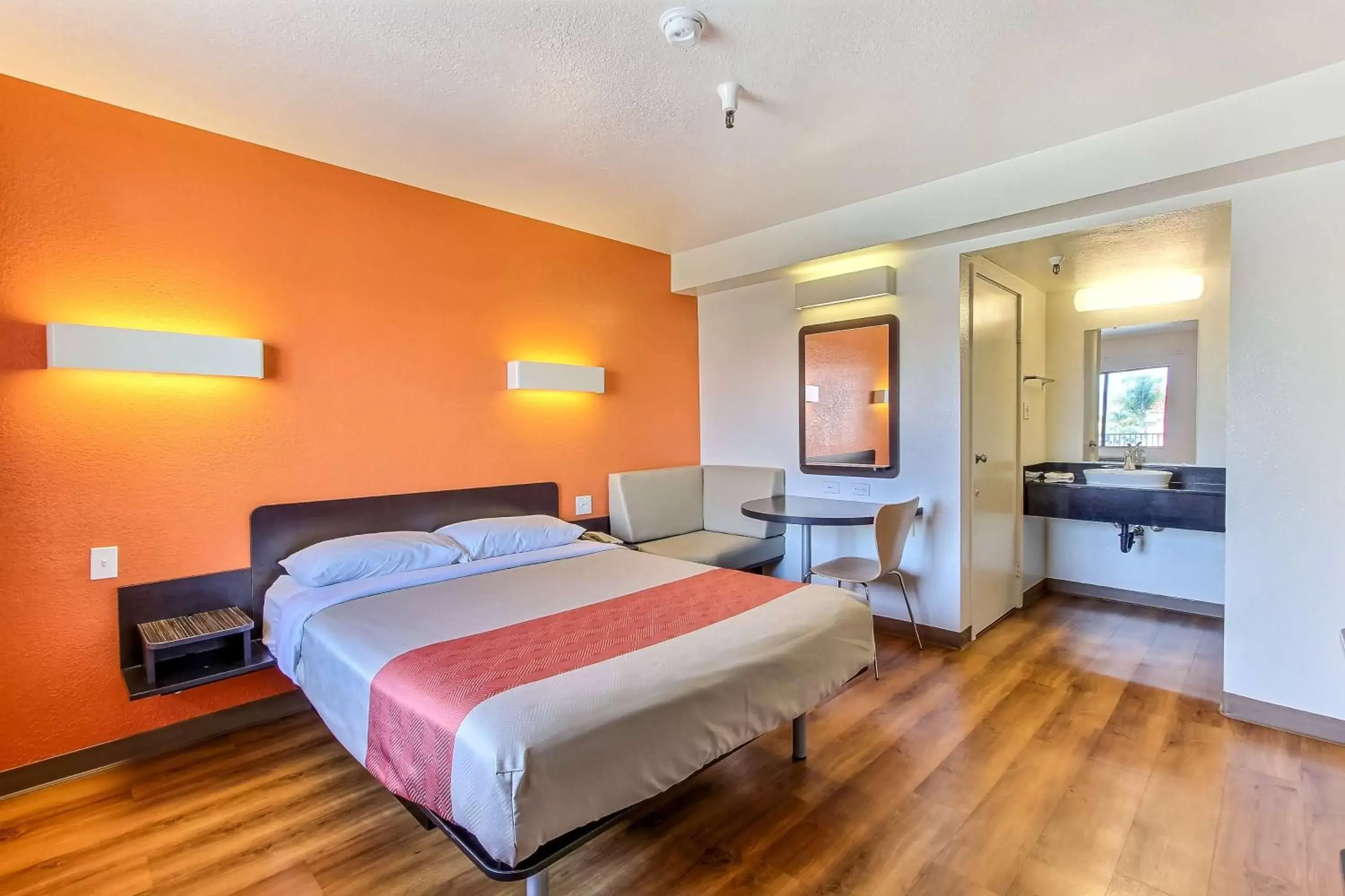 Queen Room - Disability Access - Roll in Shower in Motel 6-Watsonville, CA - Monterey Area Queen Room - Disability Access - Roll in Shower in Motel 6-Watsonville, CA - Monterey Area