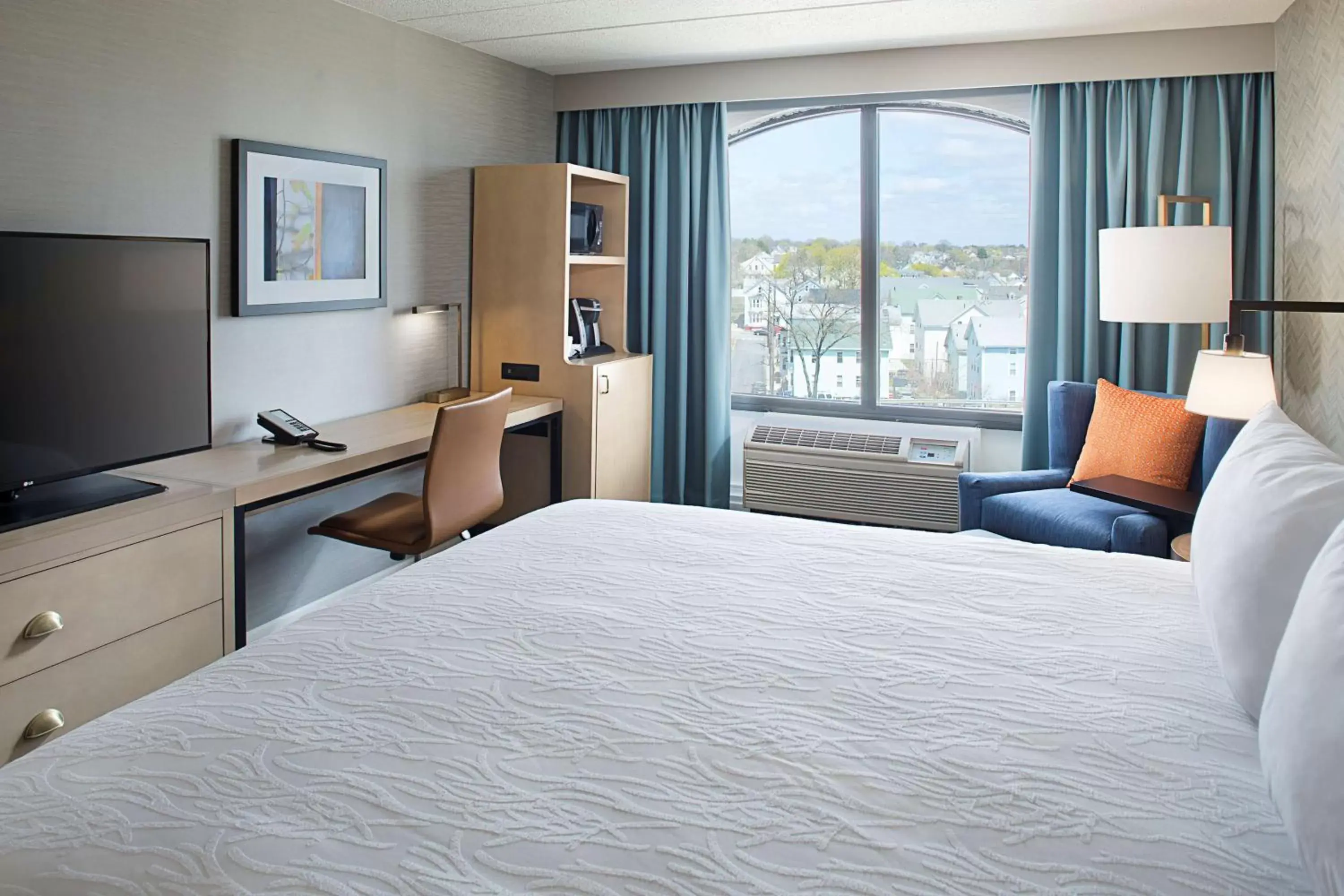 Bedroom, Bed in Hilton Garden Inn Providence