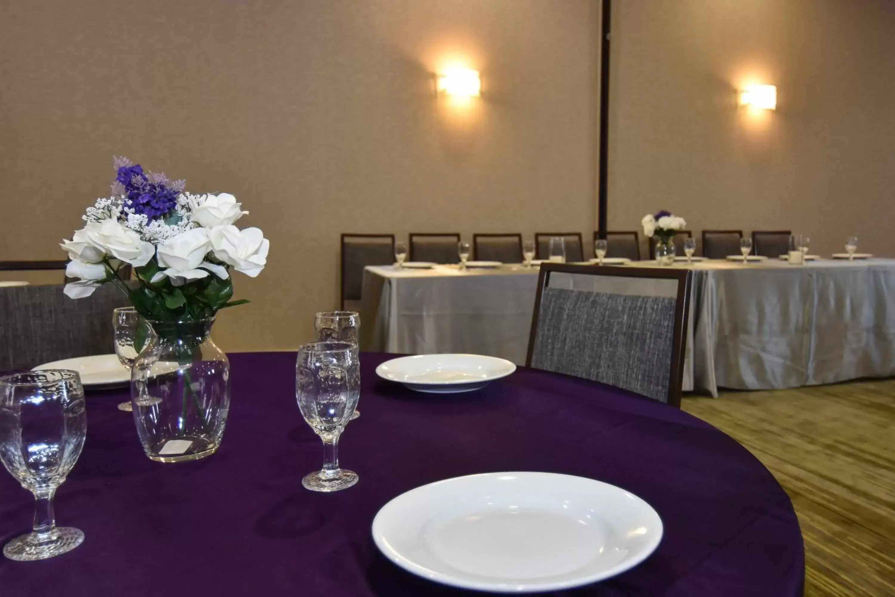Banquet/Function facilities, Restaurant/Places to Eat in Courtyard Charlotte Concord