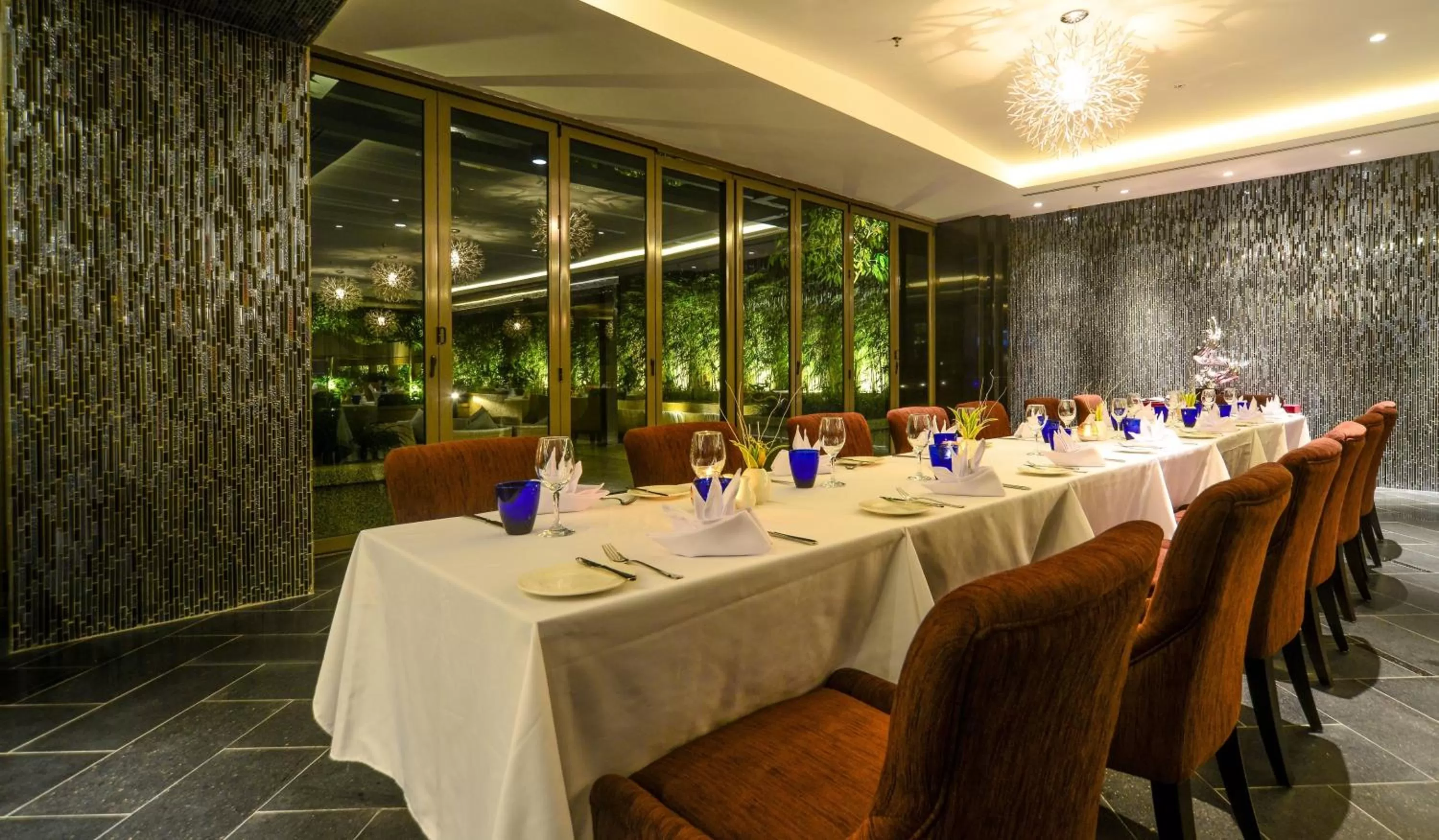 Restaurant/places to eat in The Light Hotel Penang