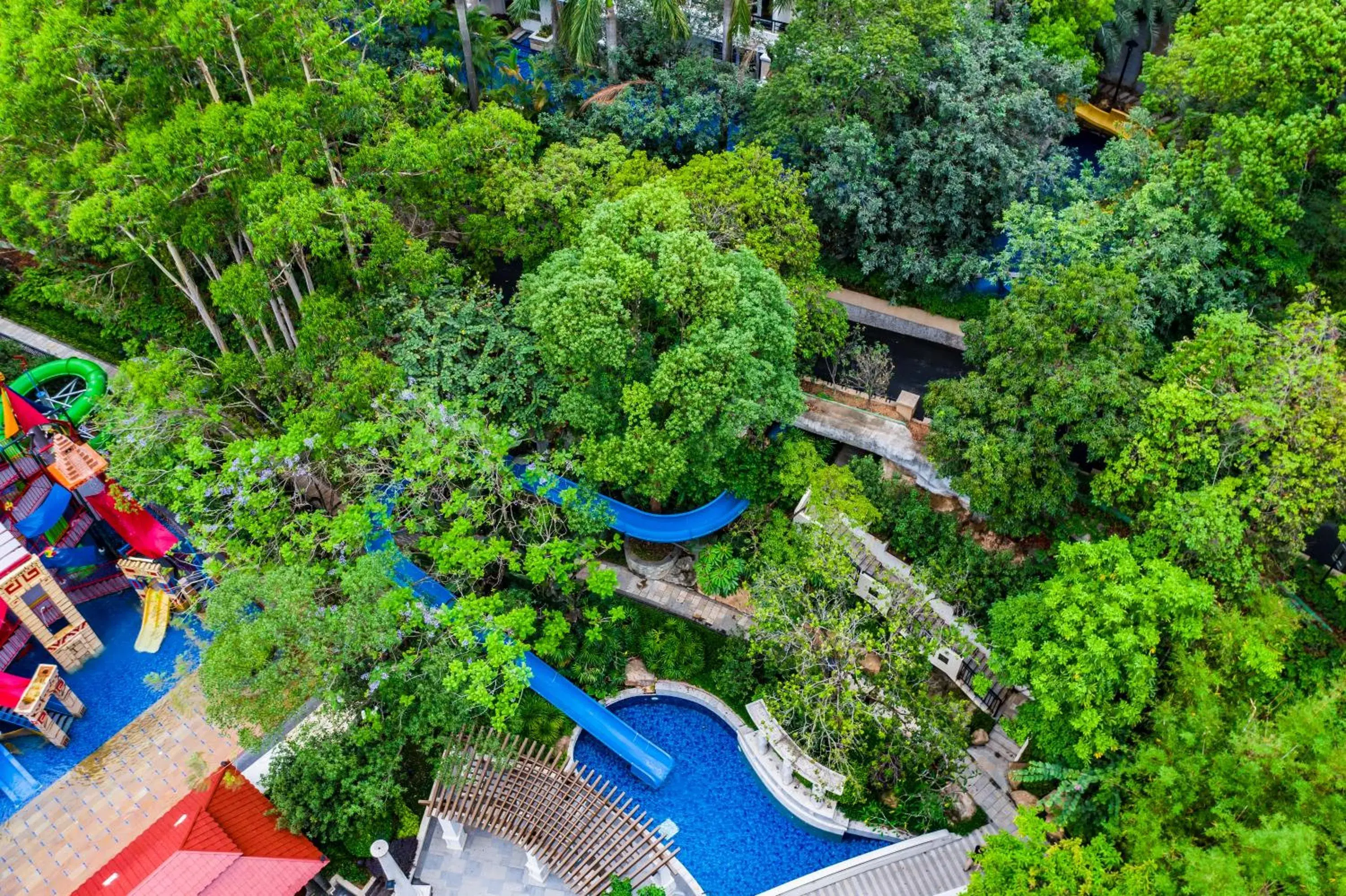 Pool View in Goodview Hotel Sangem Tangxia