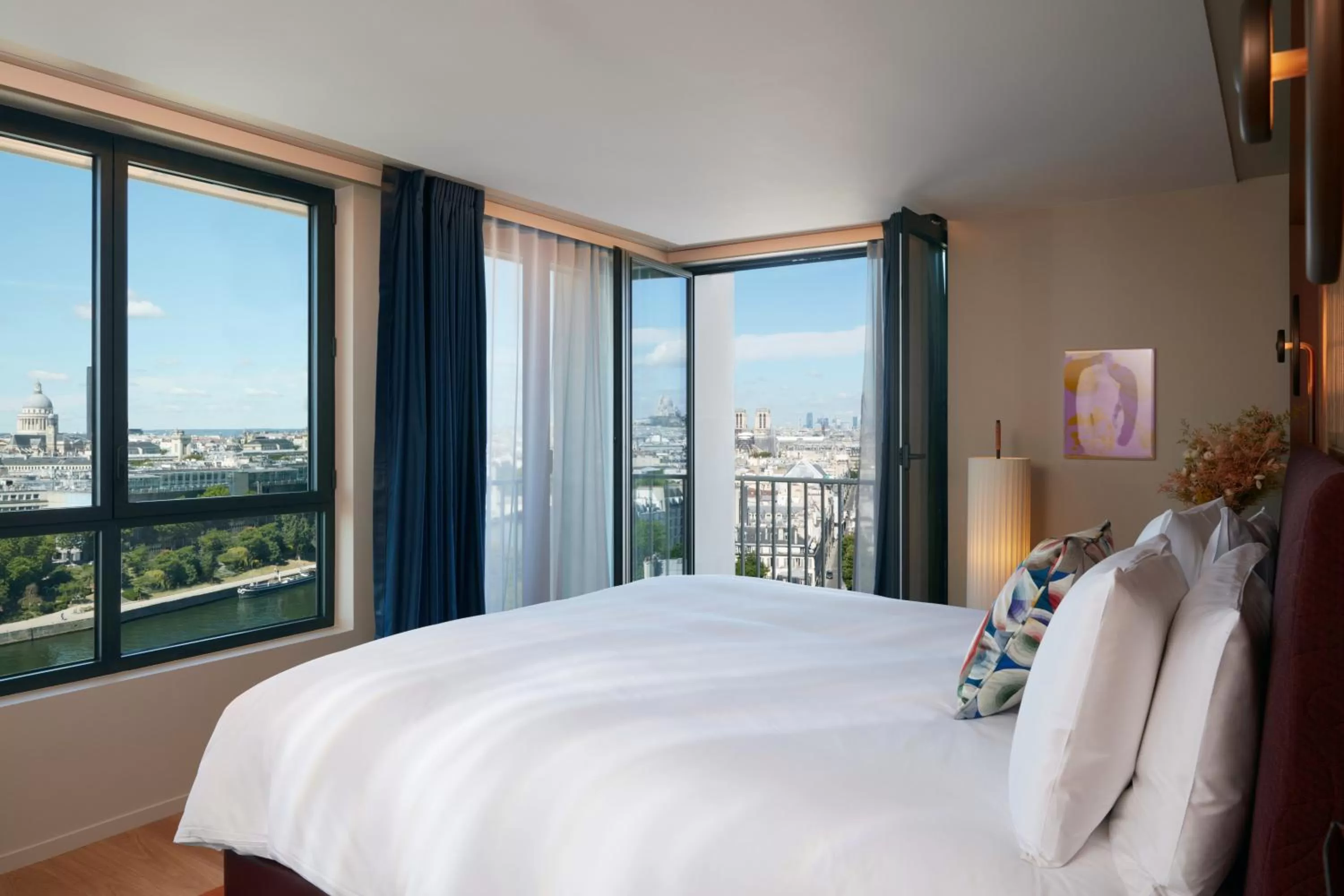 View (from property/room), Bed in SO/ Paris Hotel