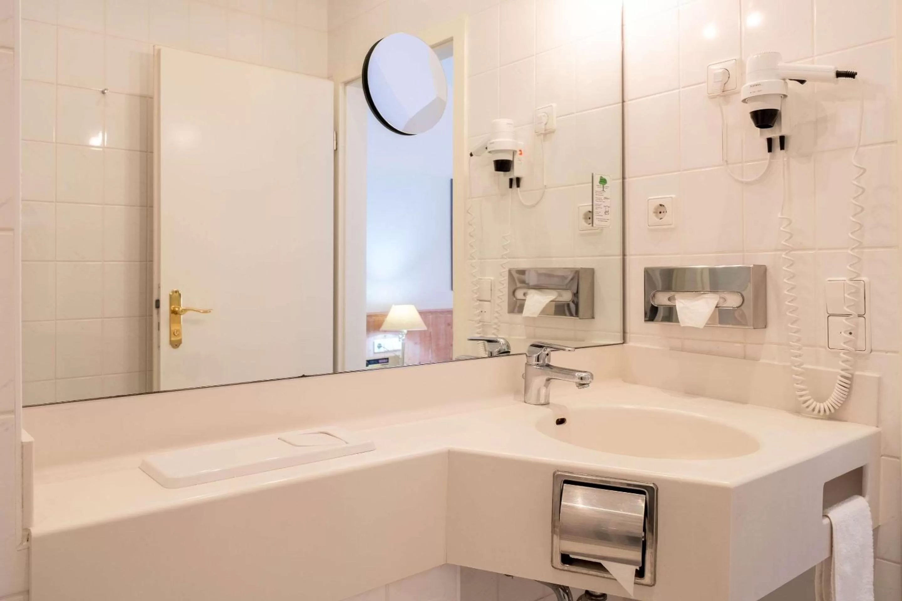 Bathroom in Hotel Georgenhof Markt Schwaben