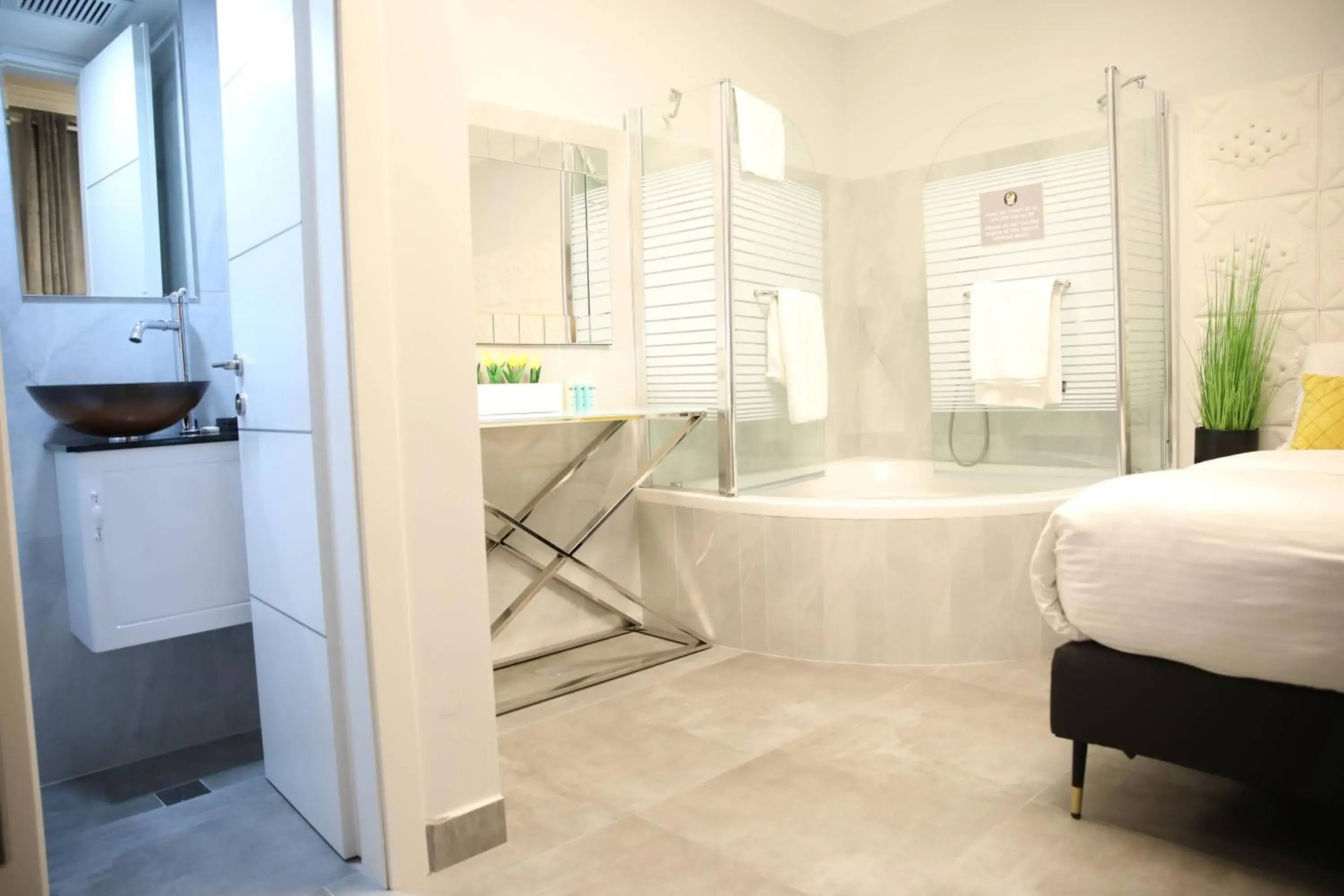 Toilet, Bathroom in Miami Beach Hotel Tel Aviv