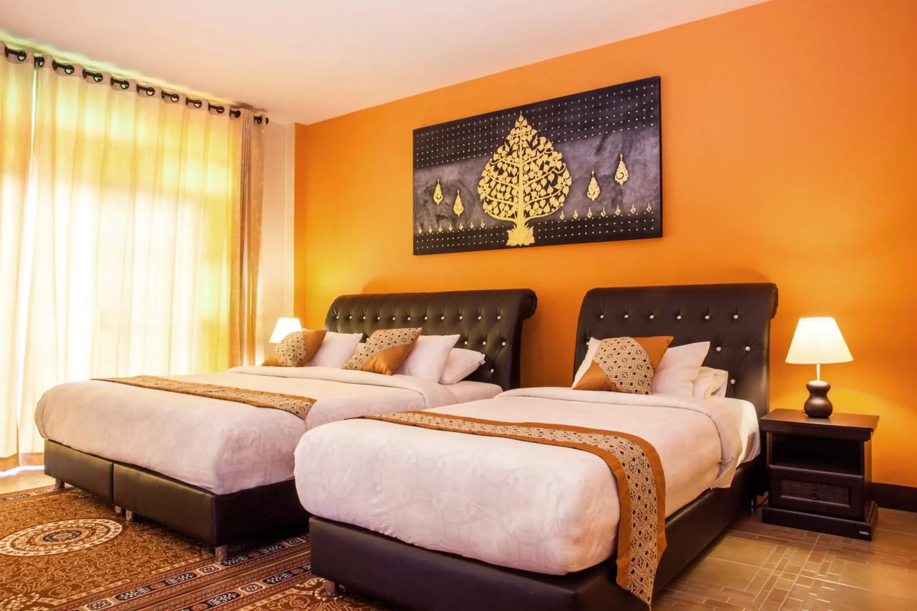 Deluxe Room (2 Adults + 1 Child) in Joy's House & Tour Deluxe Room (2 Adults + 1 Child) in Joy's House & Tour