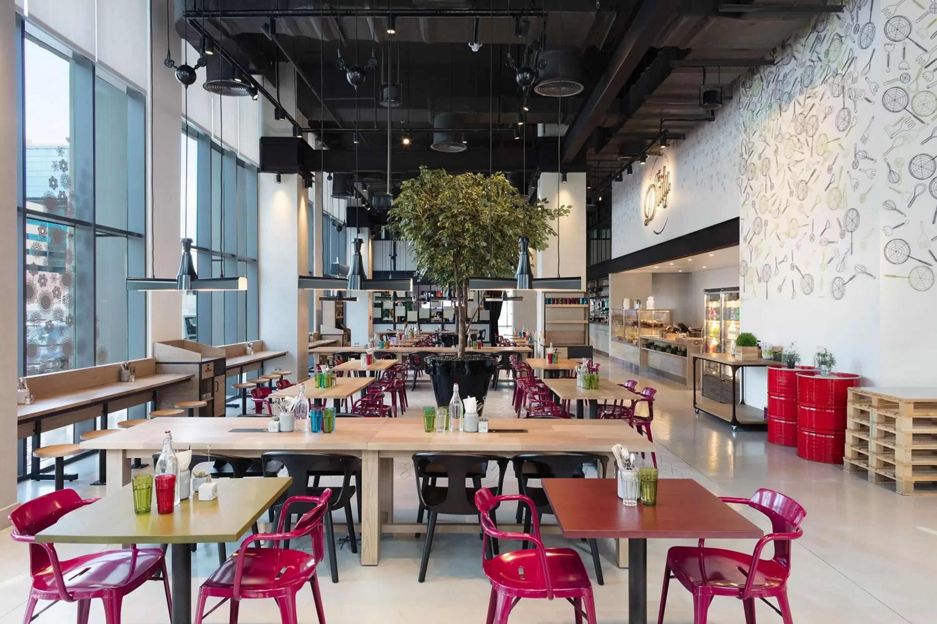 Restaurant/Places to Eat in Rove Healthcare City - Bur Dubai