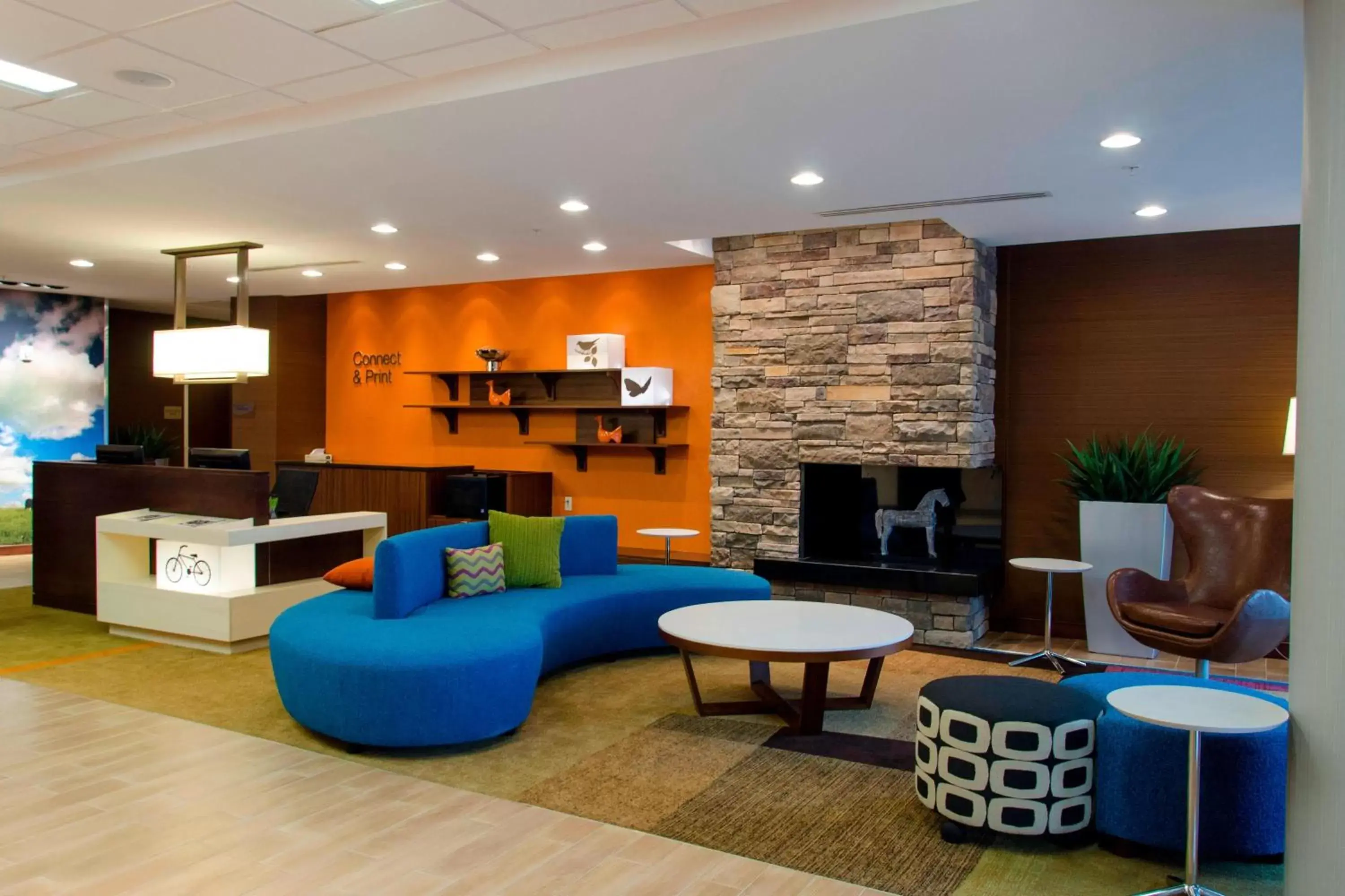 Lobby or reception, Lounge/Bar in Fairfield Inn & Suites by Marriott Atlanta Cumming/Johns Creek